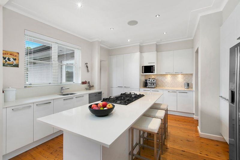 6 Bunyana Avenue, Wahroonga, NSW 2076