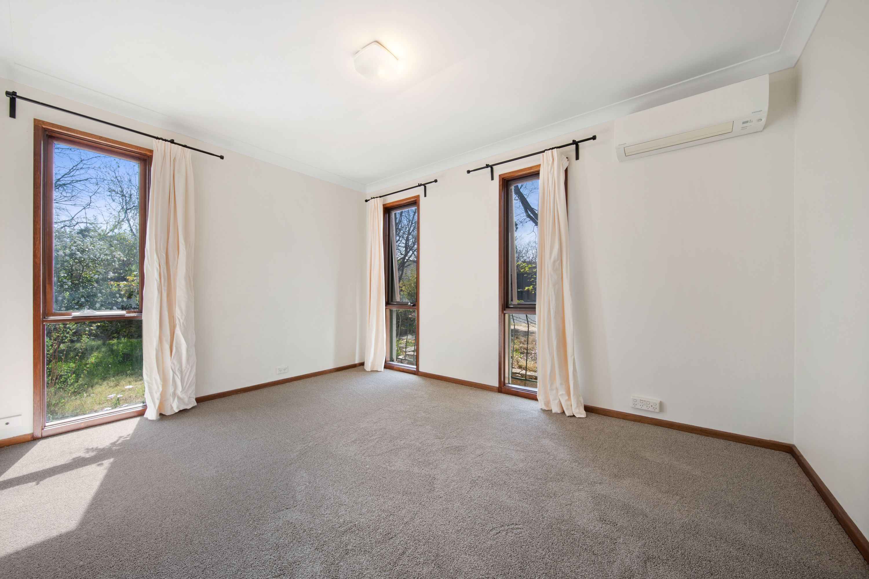 26 Garrad Court, Charnwood, ACT 2615 House for Sale Ray White Canberra