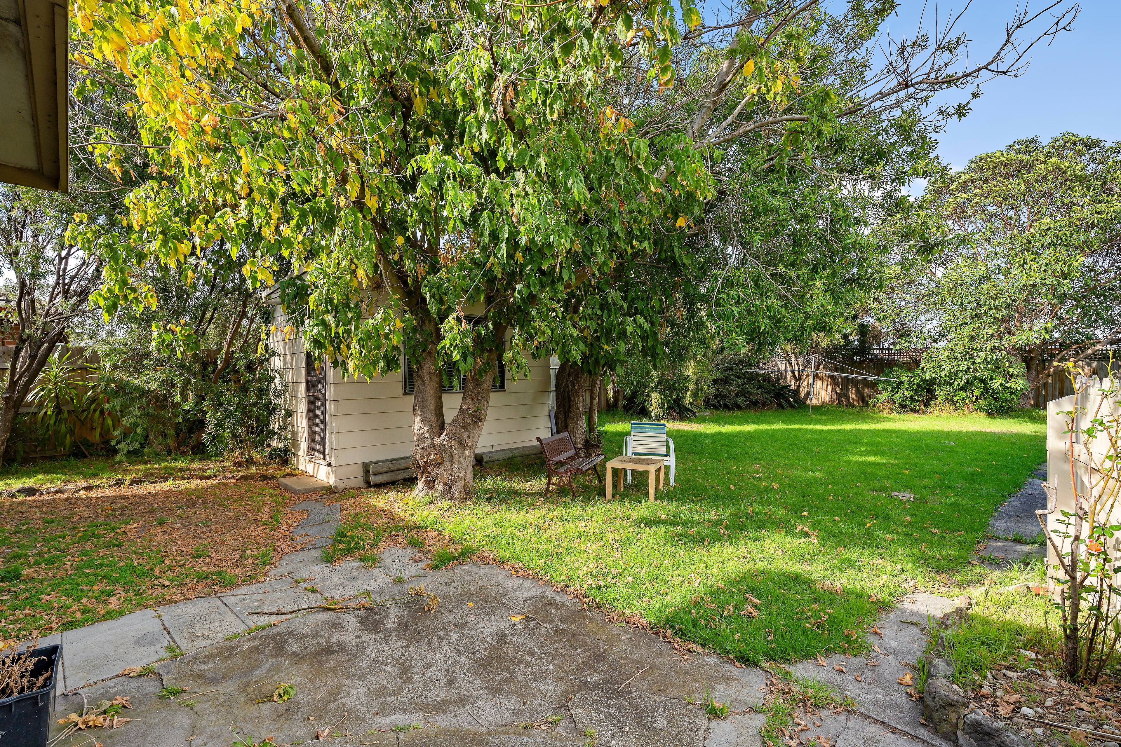 12 Raymond Road, Seaford, VIC 3198