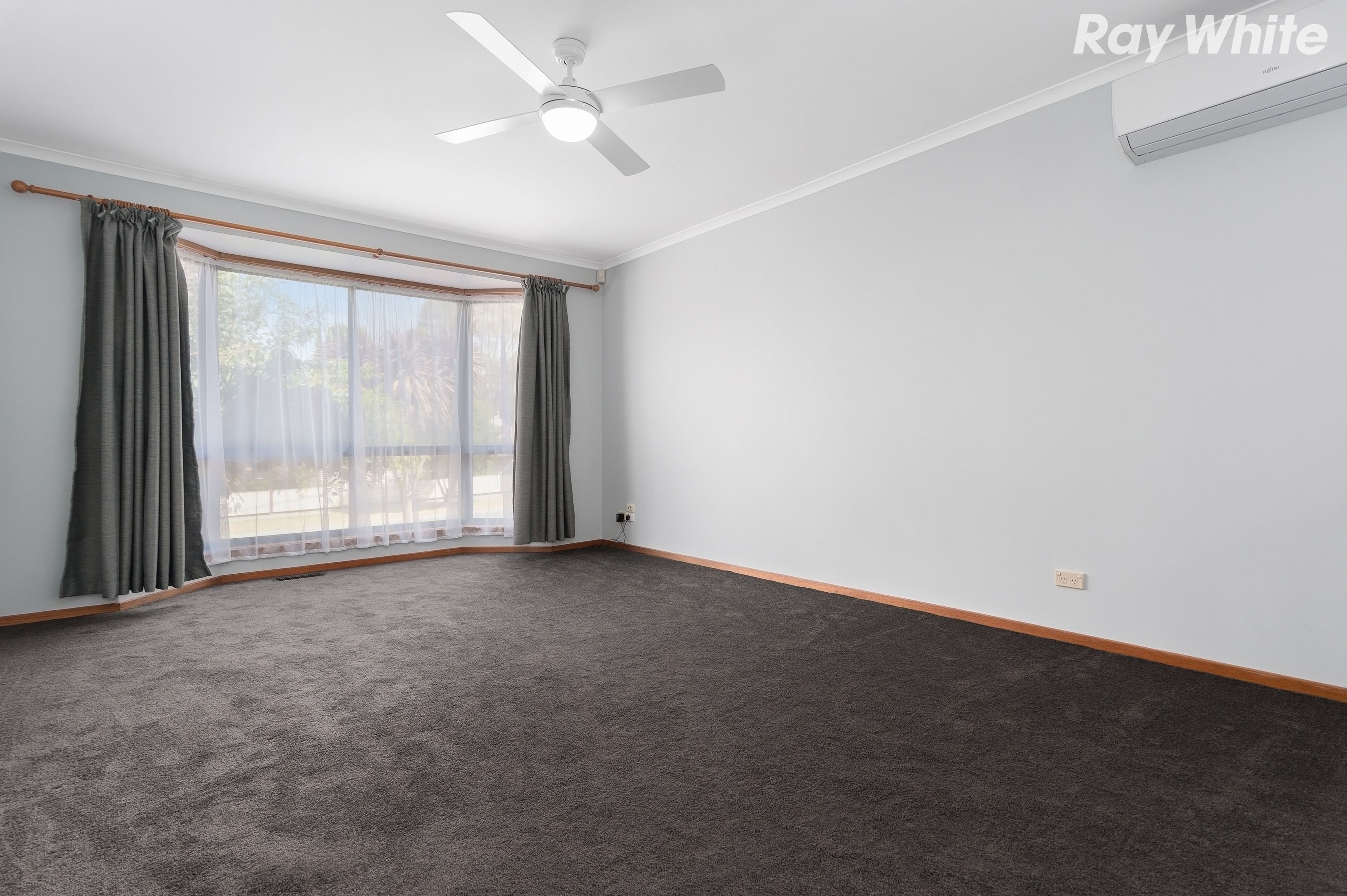 13 Irving Road, Pakenham, VIC 3810