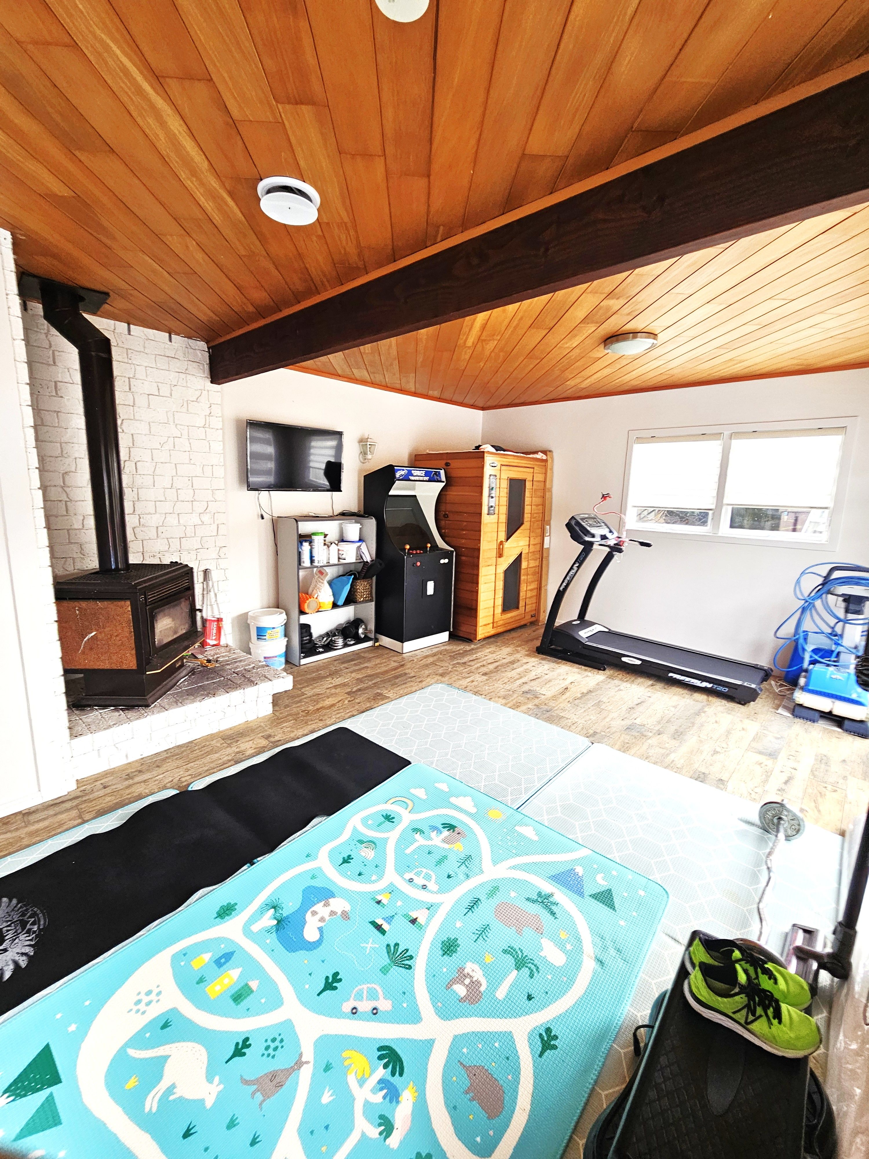 21 Edgeworth Road, Glenfield, North Shore City