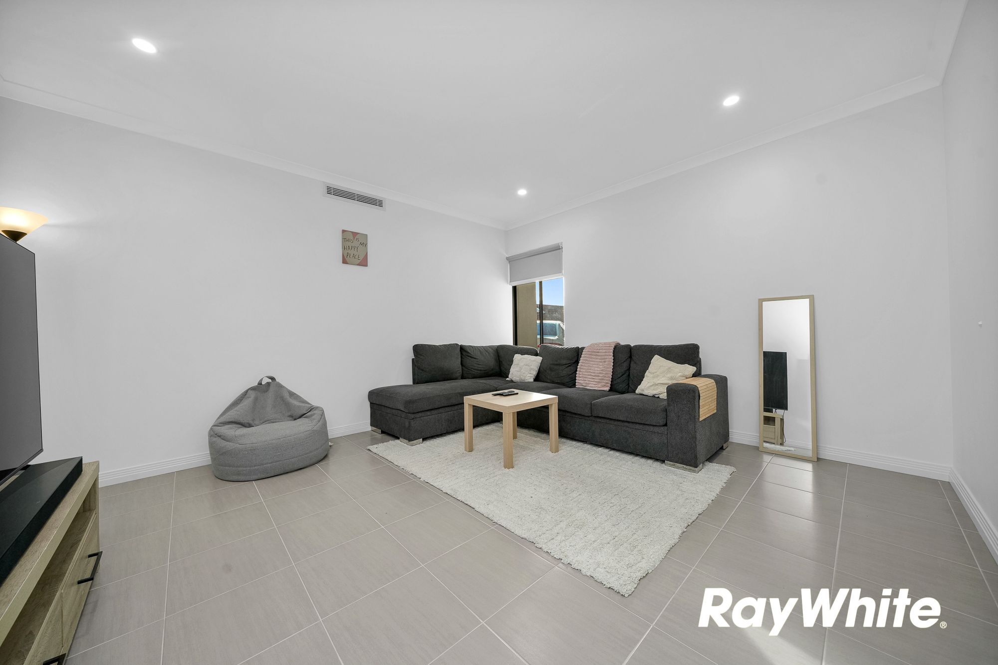 26B Southwark Way — photo 10 of 30