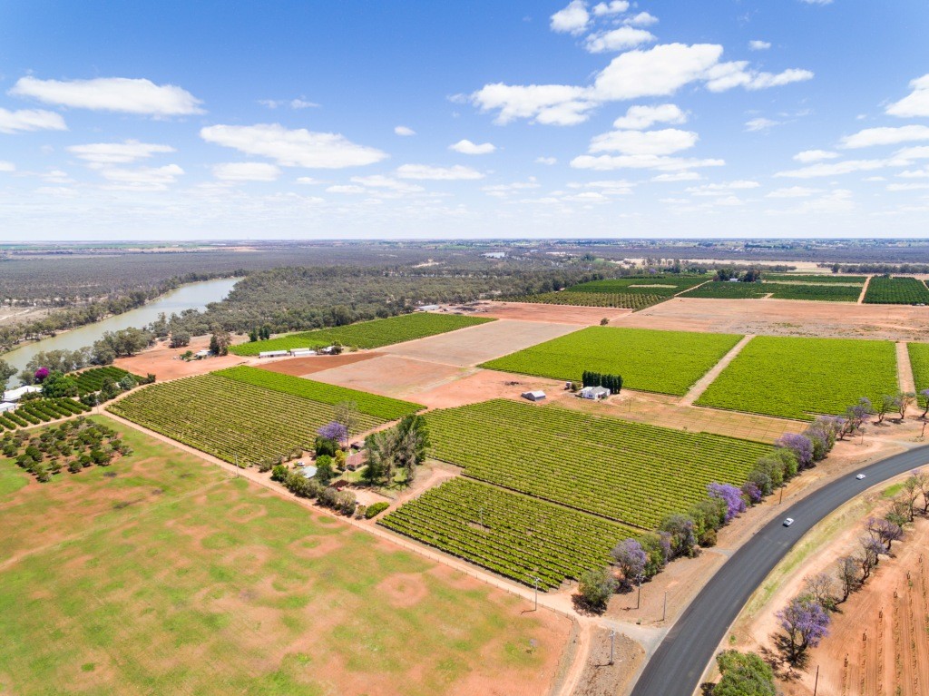 5721 Sturt Highway, Monak, NSW 2738