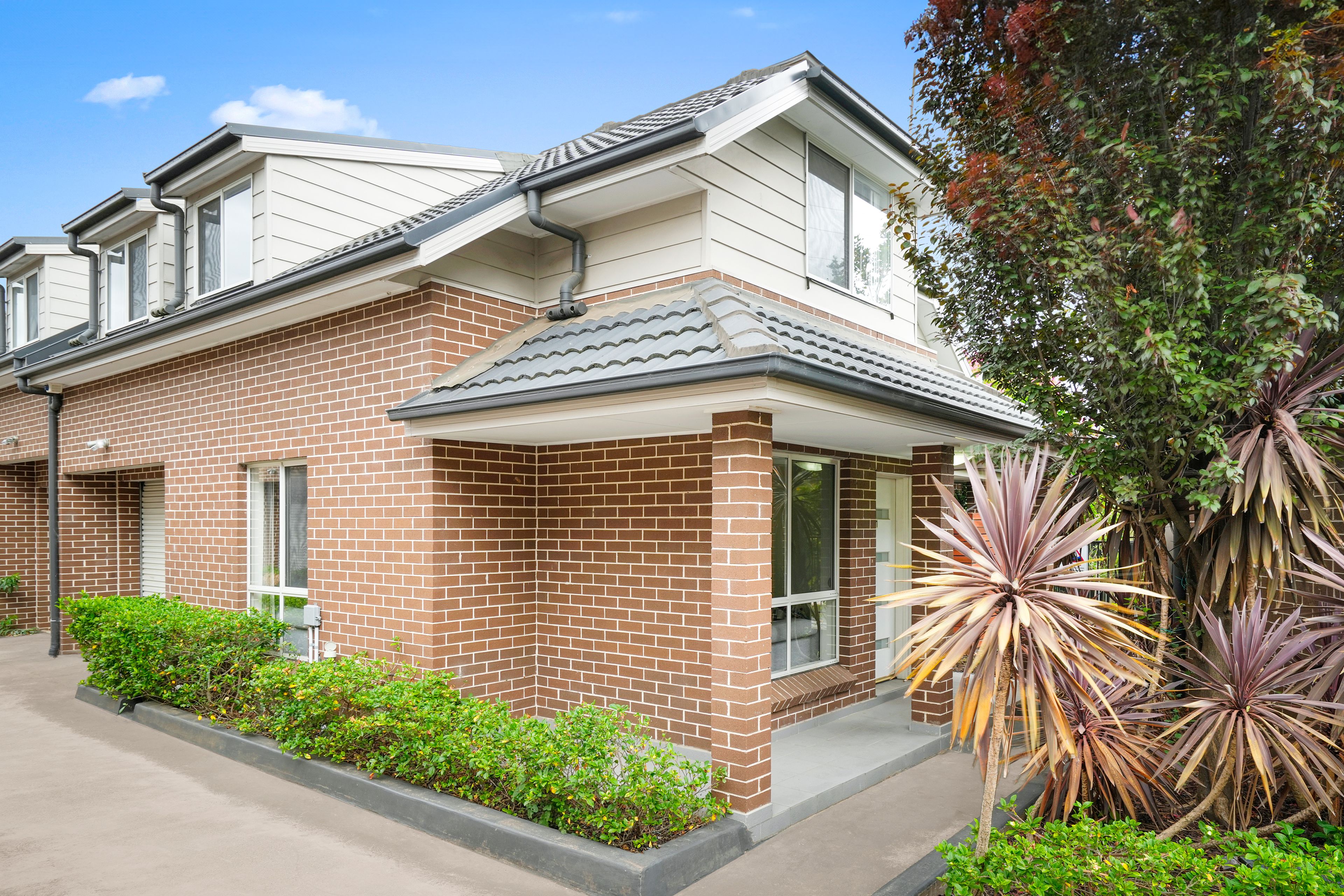 1/73-75 Melbourne Street, Oxley Park, NSW 2760