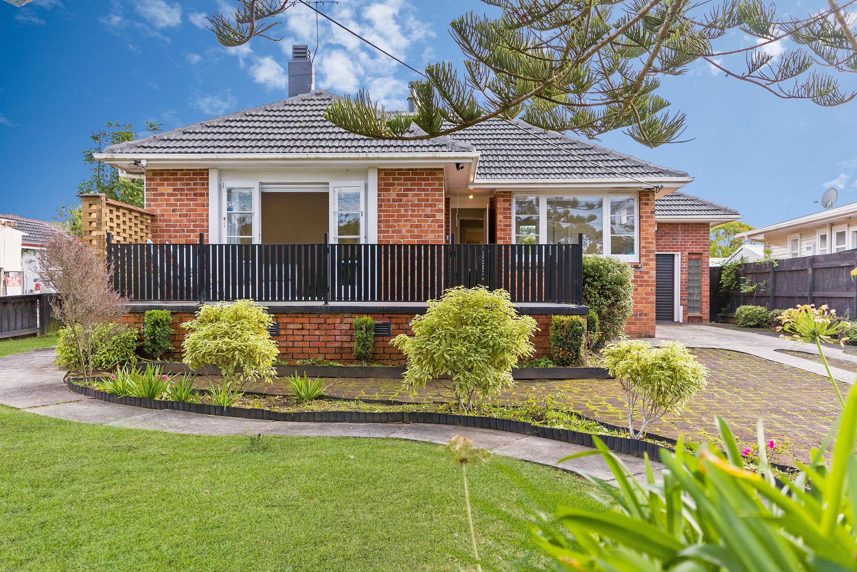 9 Glengarry Road, Glen Eden, Waitakere City Real Estate Ray White