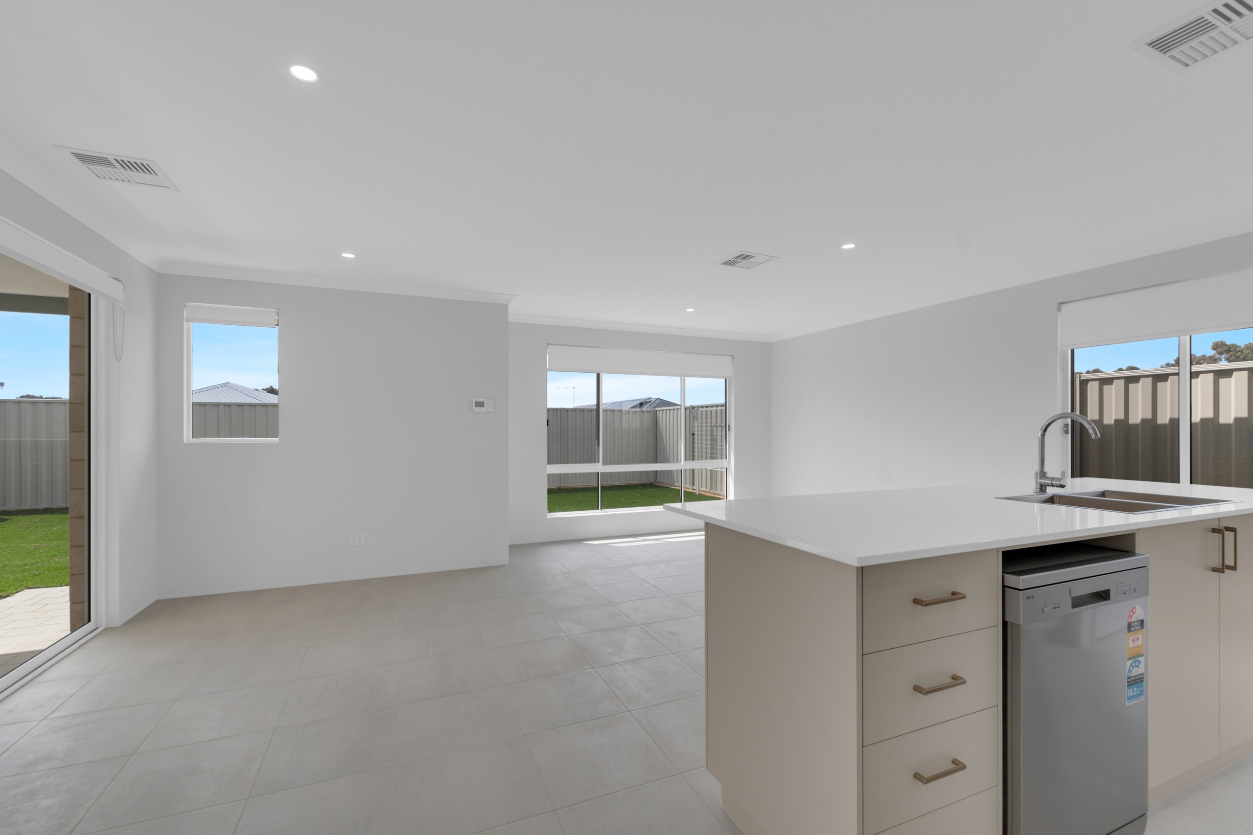 20 Tranquil Loop, Baldivis, WA 6171