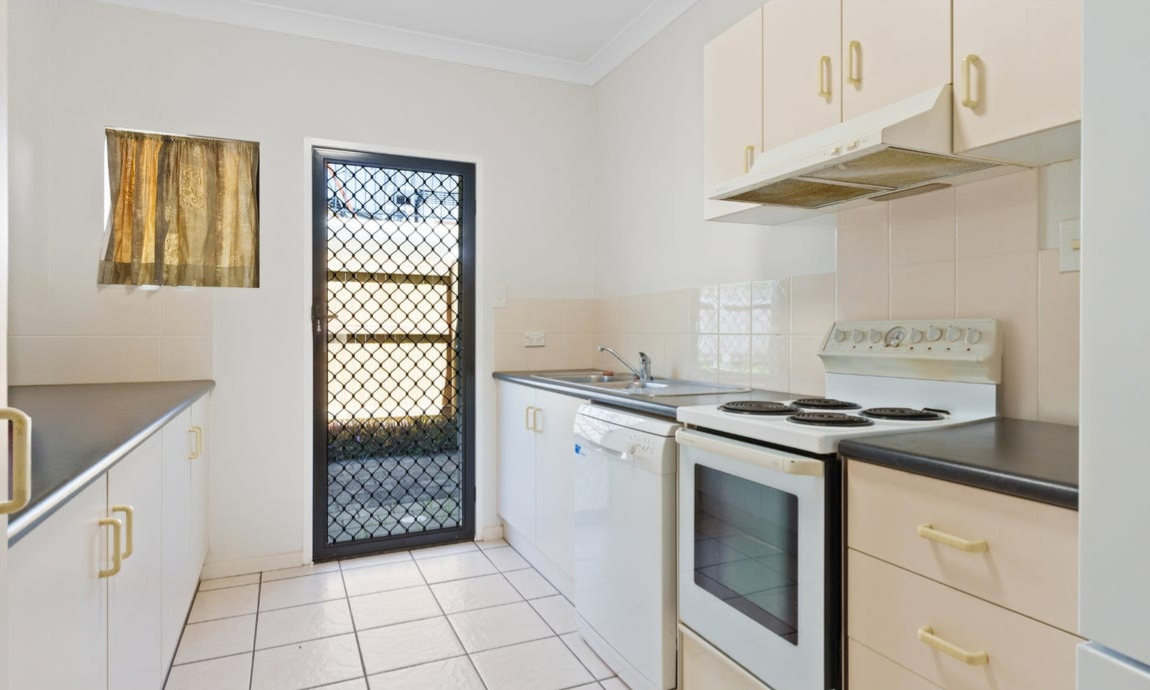 15/3-9 Stratford Parade, Stratford, QLD 4870