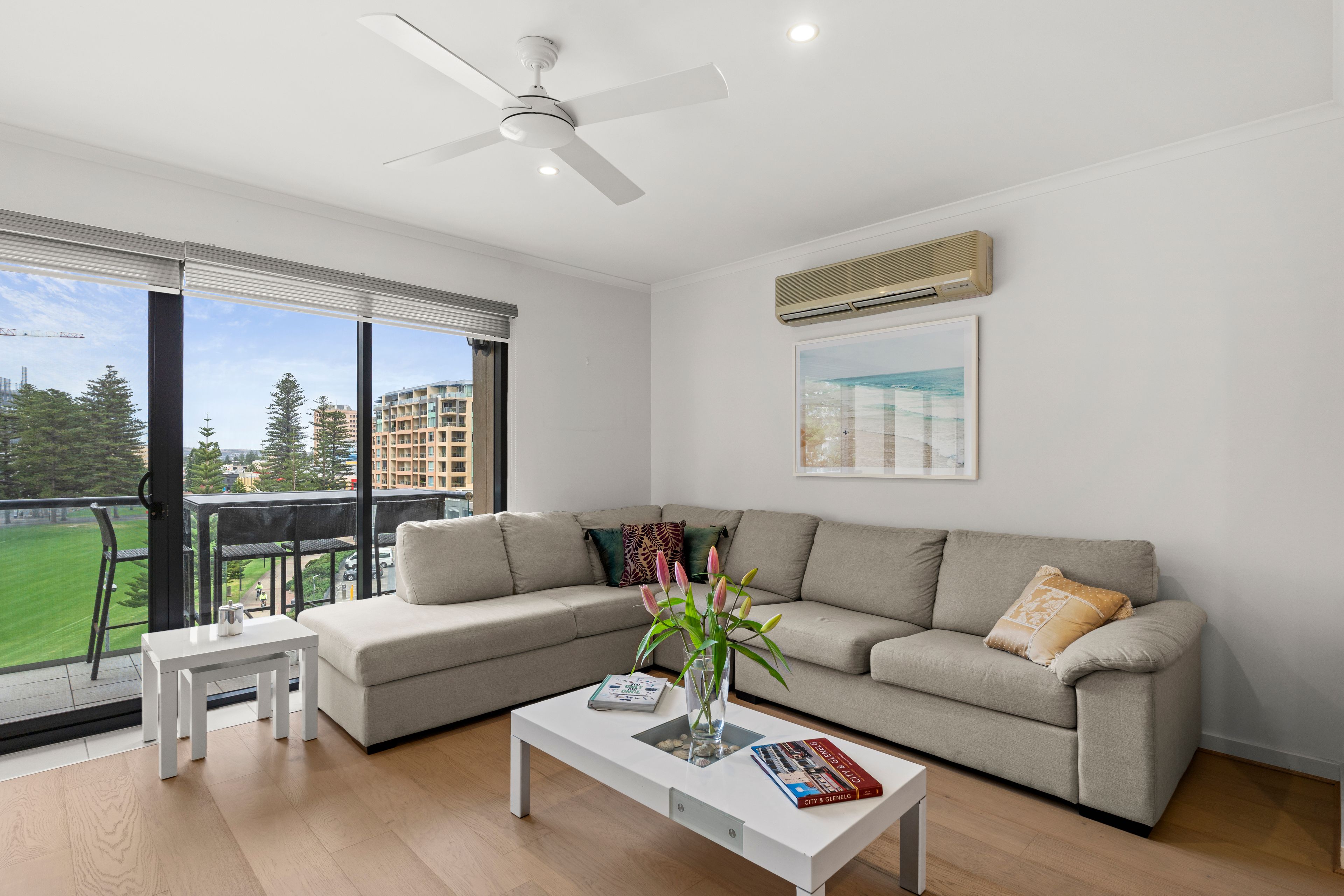 40/1 Chappell Drive — photo 4 of 20