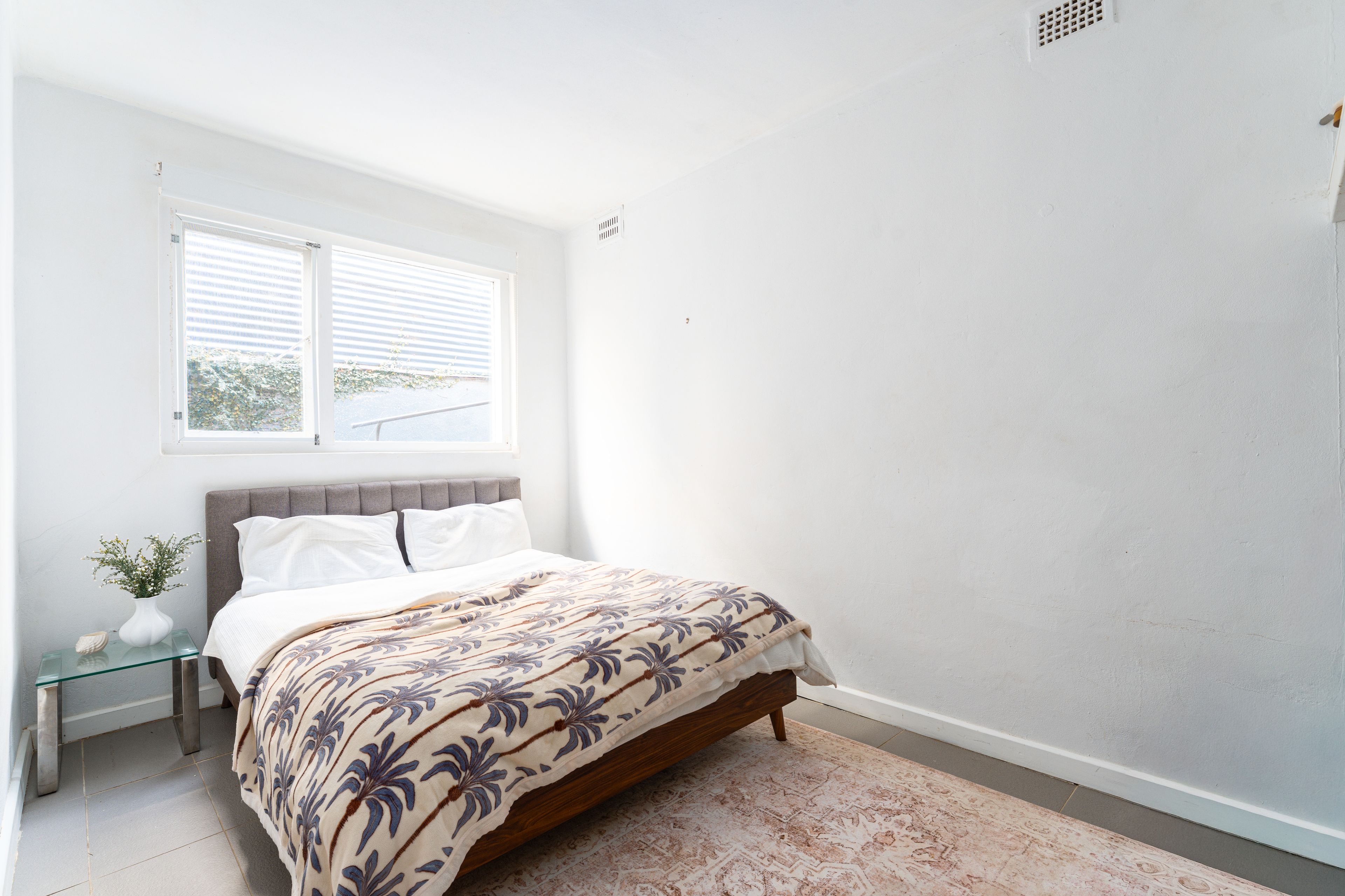 61 Stephen Drive — photo 10 of 13