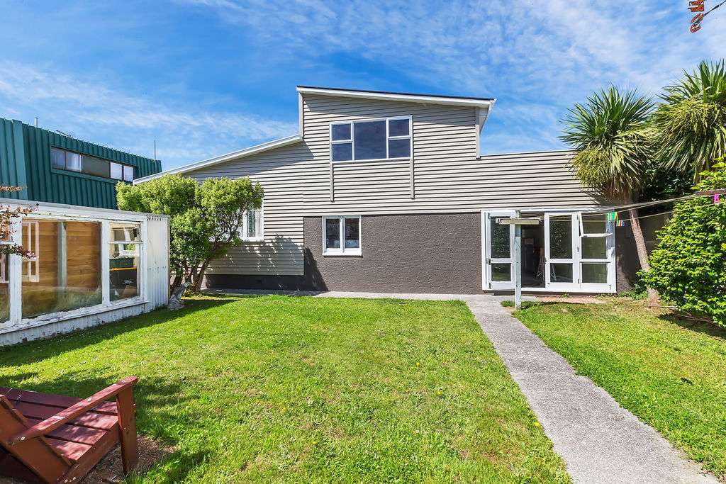 101 Rongotai Road, Kilbirnie, Wellington City Real Estate Ray White