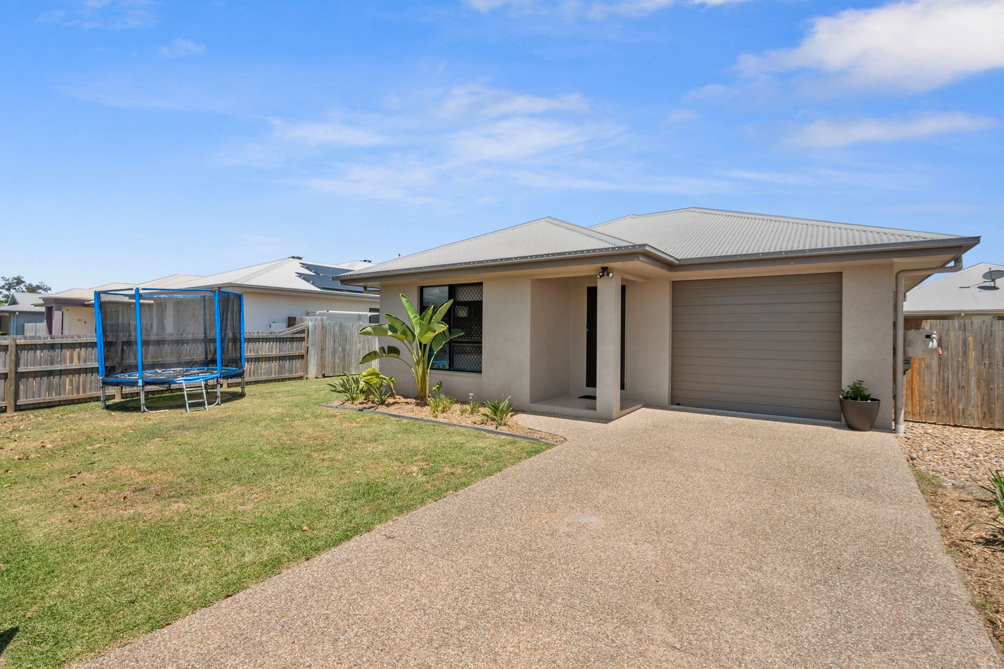 15 Imperial Court, Mount Low, QLD 4818