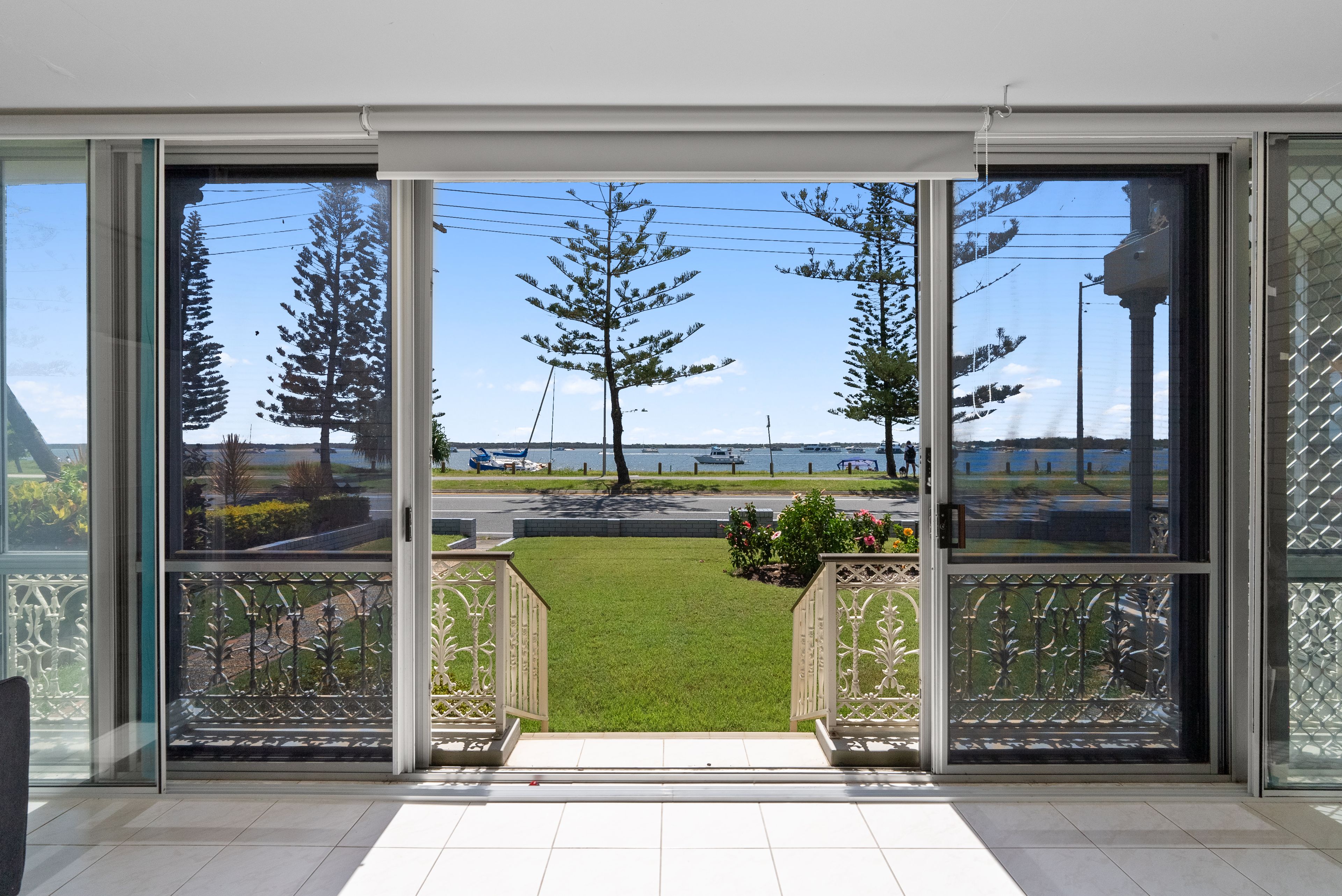 2/526 Marine Parade, Biggera Waters, QLD 4216