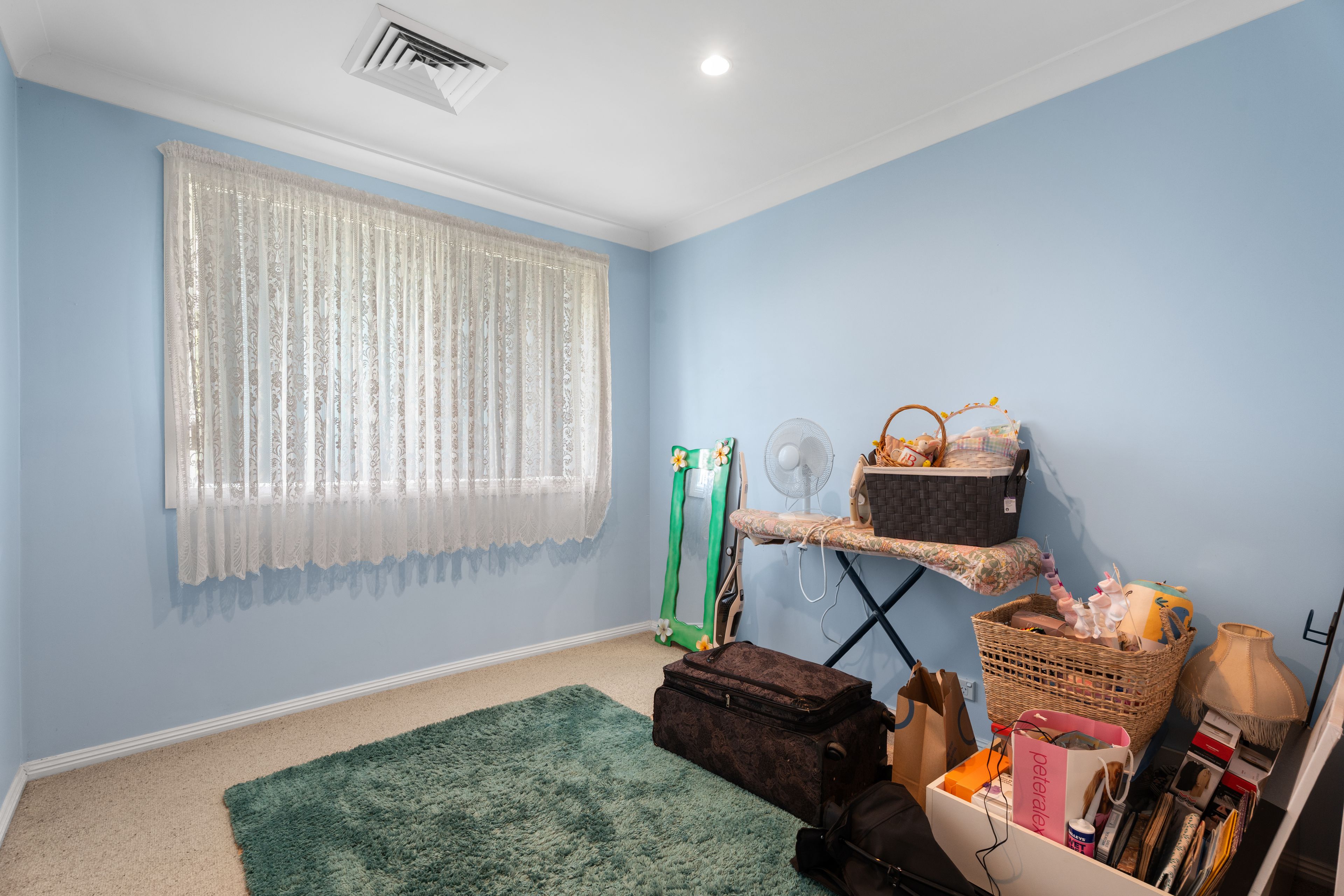 40 Grange Crescent, Cambridge Gardens, NSW