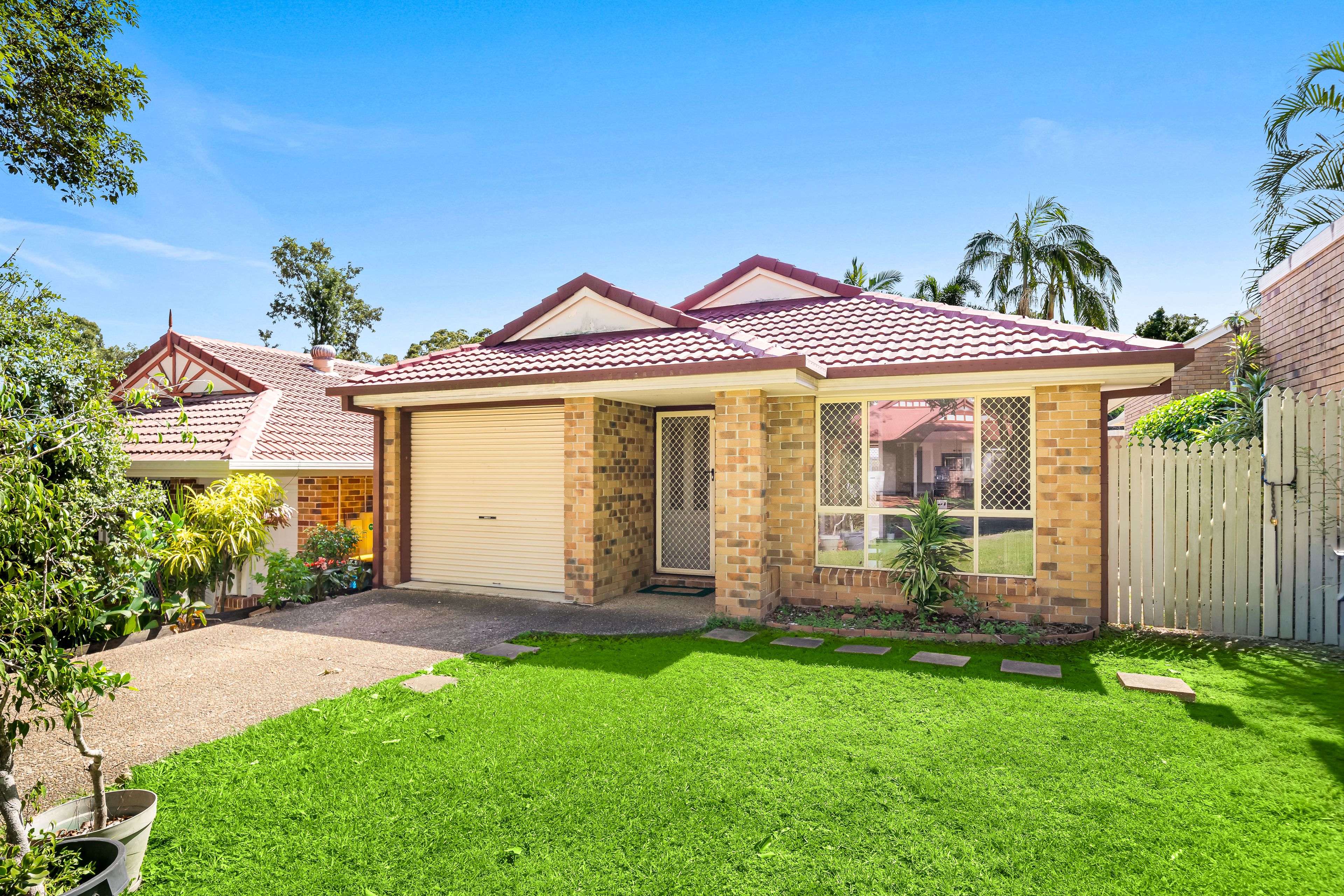 12 Robusta Place, Forest Lake, QLD 4078