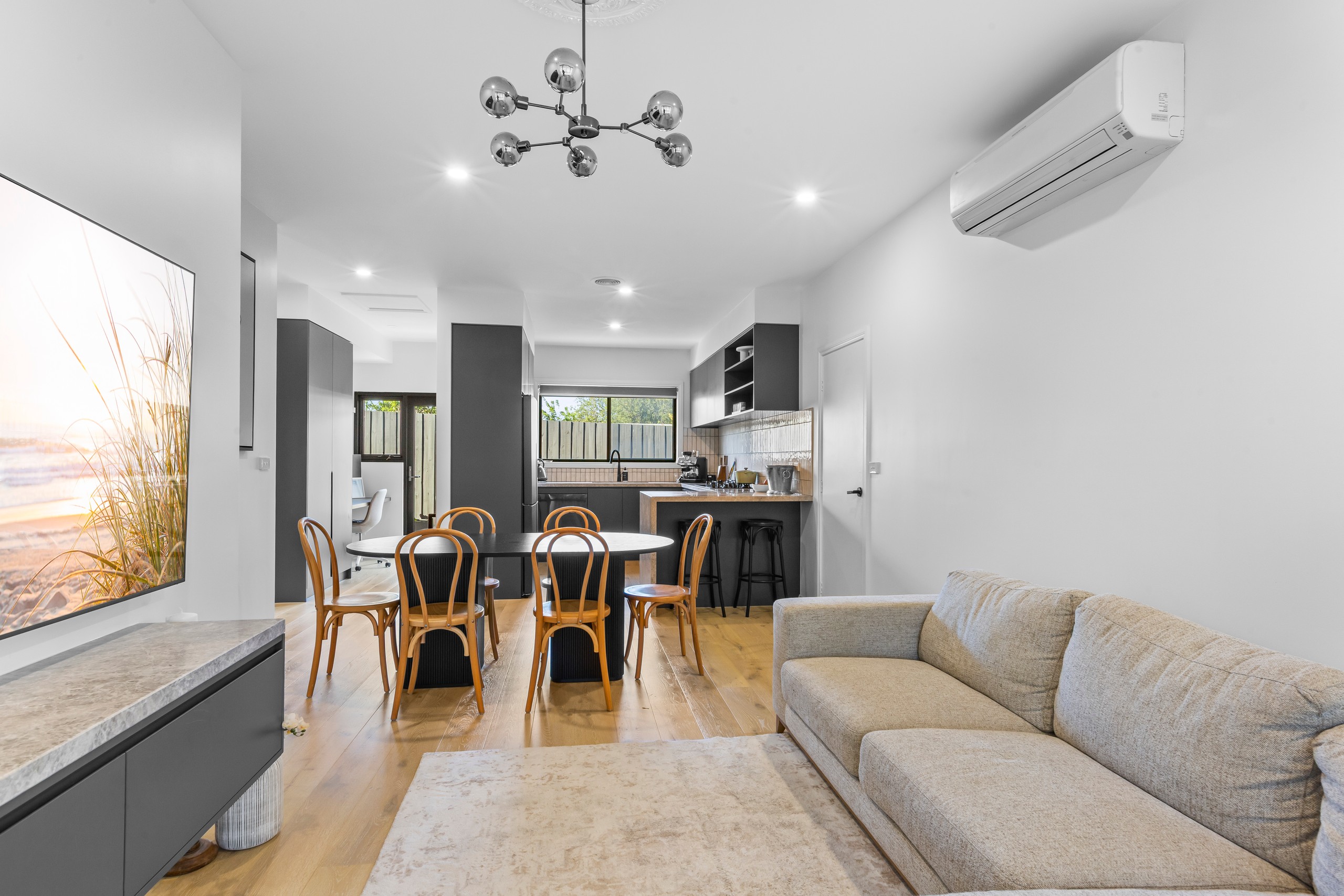 11 Muntz Avenue, Glenroy, VIC 3046