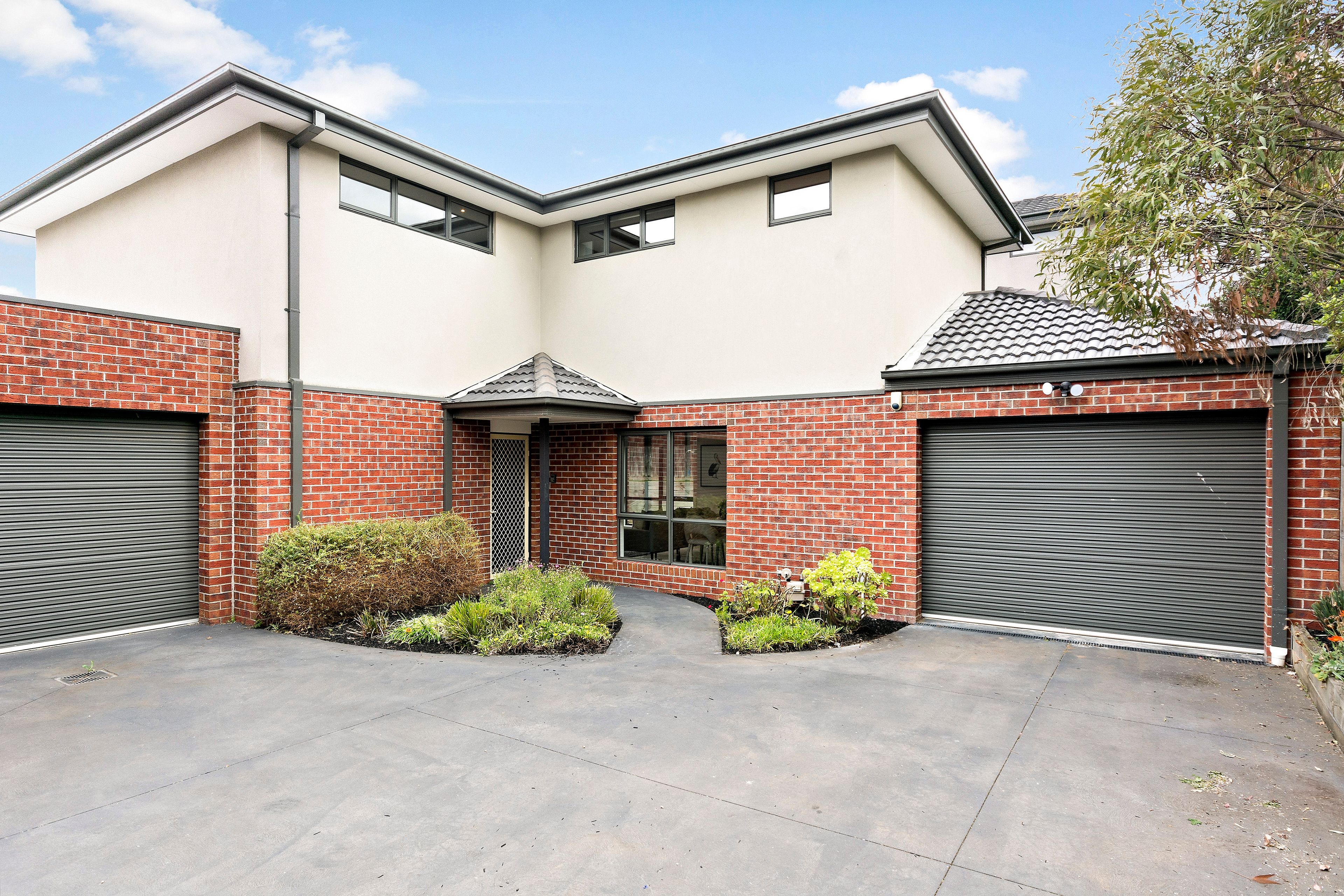 84 Ferntree Gully Road, Oakleigh East VIC 3166