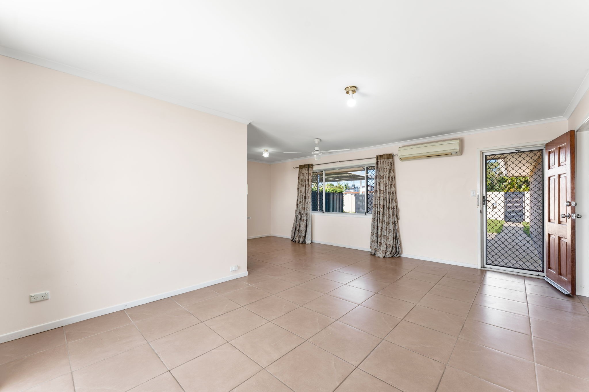4 Pandeen Road, Rochedale South, QLD 4123