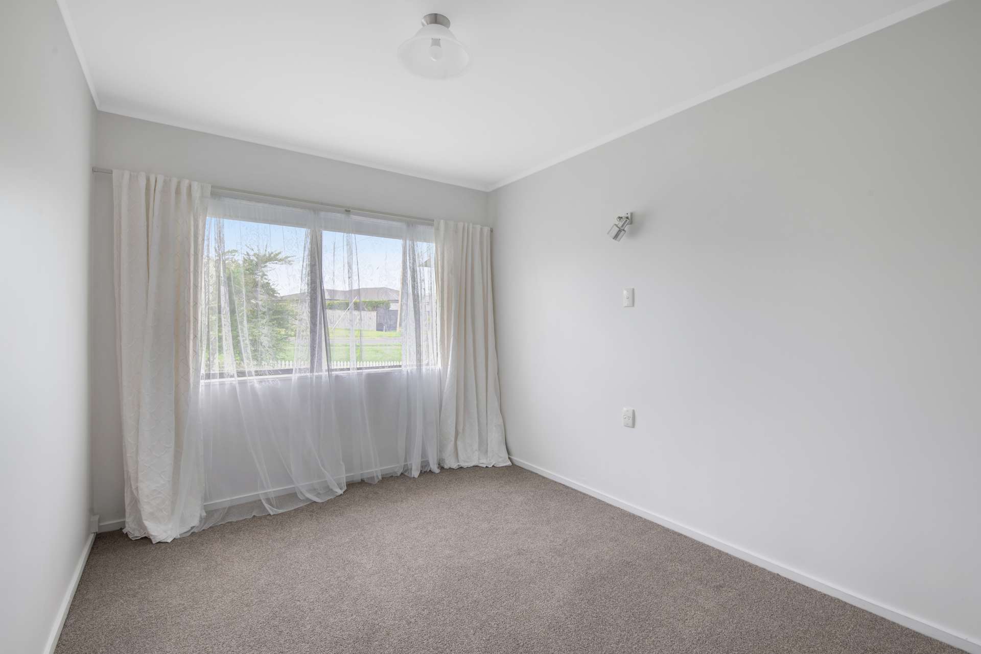 2/48 Rawhiti Road photo 10