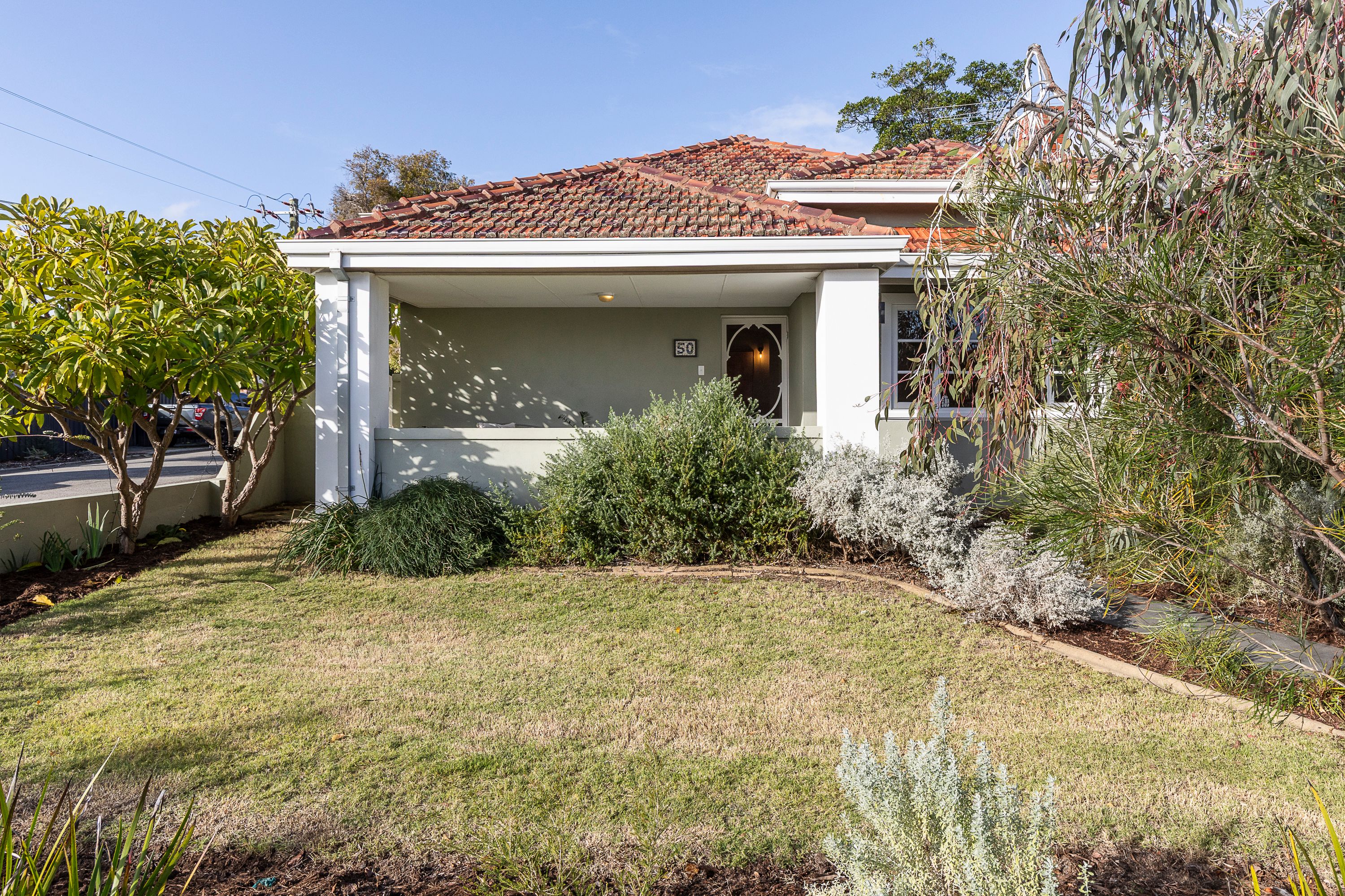 50 Sasse Avenue, Mount Hawthorn, WA 6016