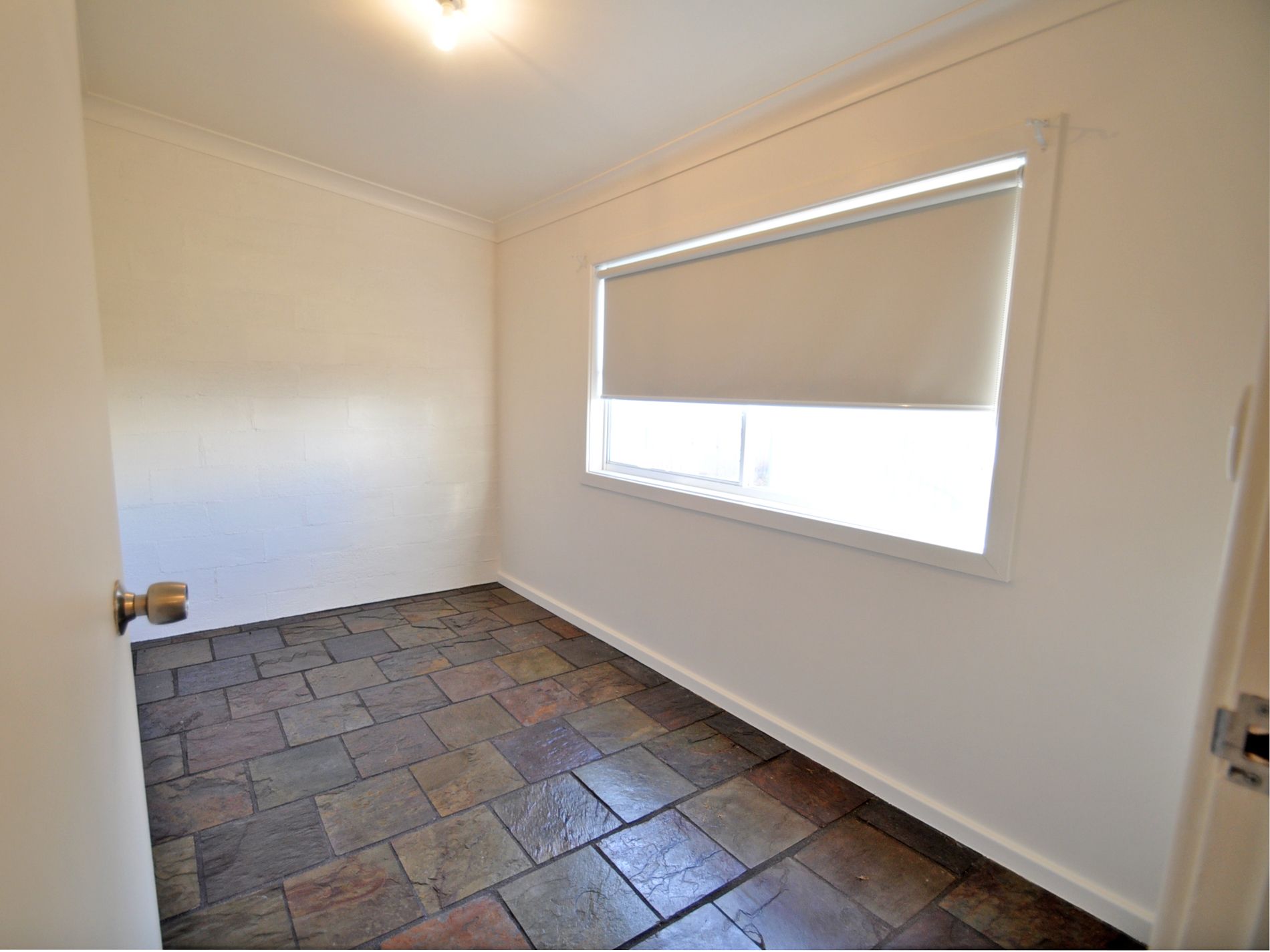 23 Castle Street — photo 3 of 7