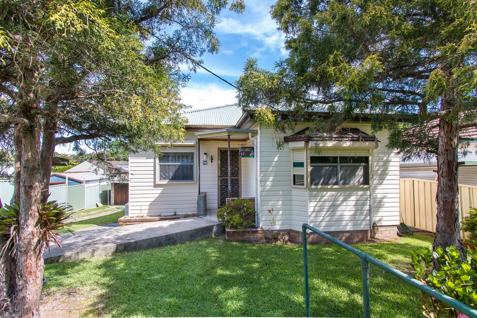27 Howell Street, Kotara, NSW 2289
