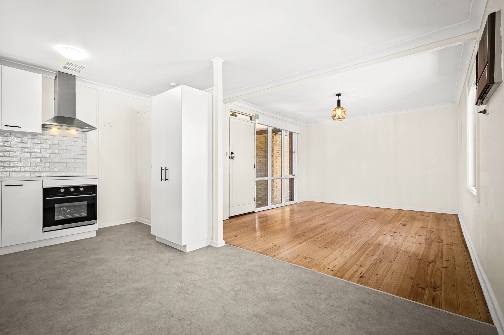 64 Mindanao Avenue, Lethbridge Park, NSW 2770