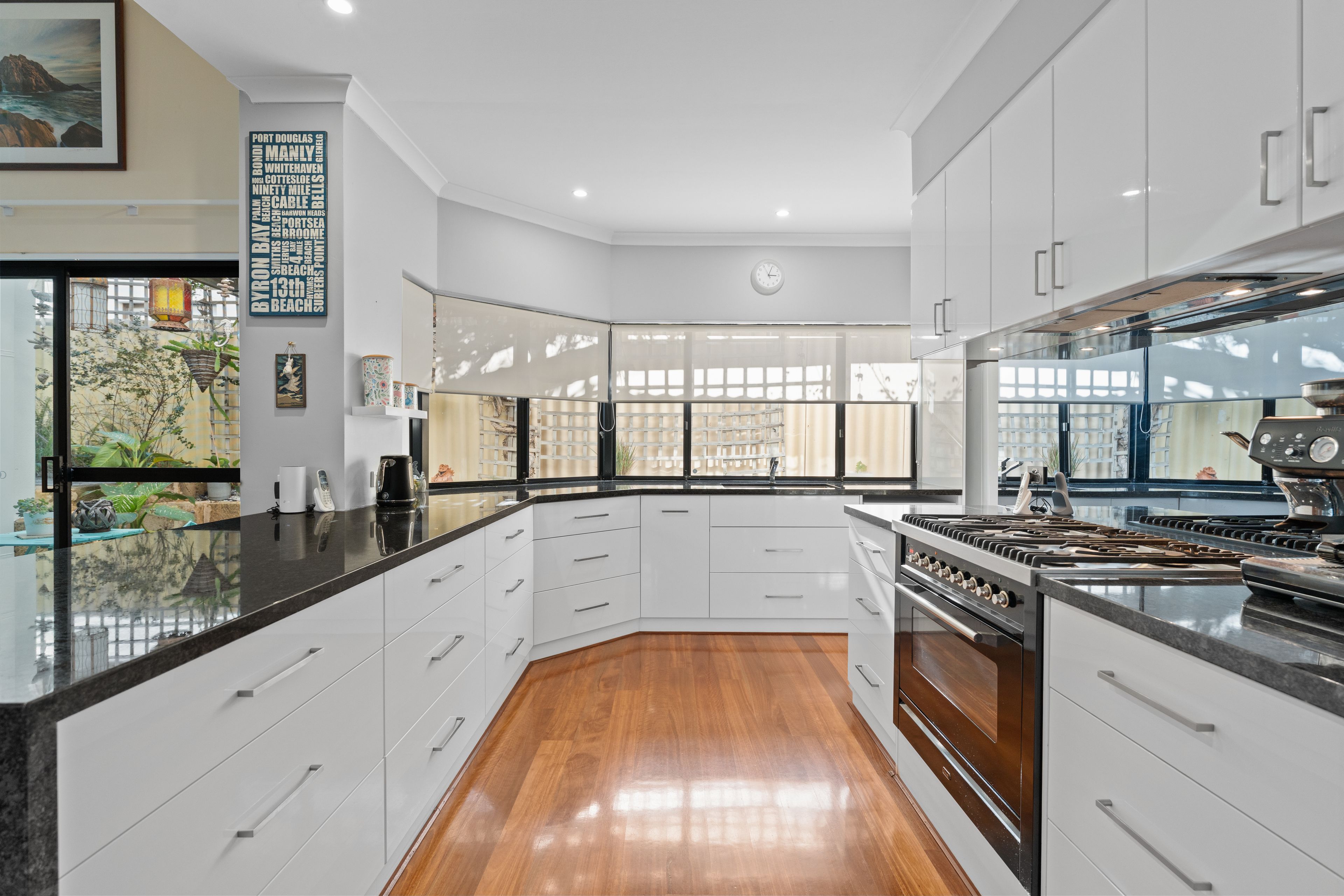 20 Warnbro Beach Road — photo 15 of 30