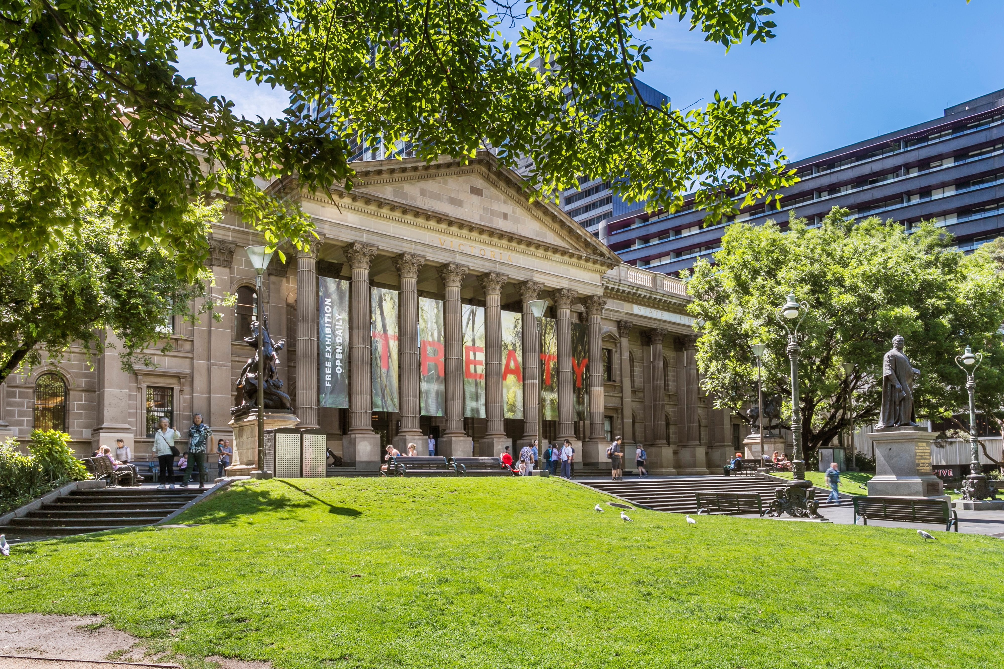 718/339 Swanston Street — photo 10 of 10