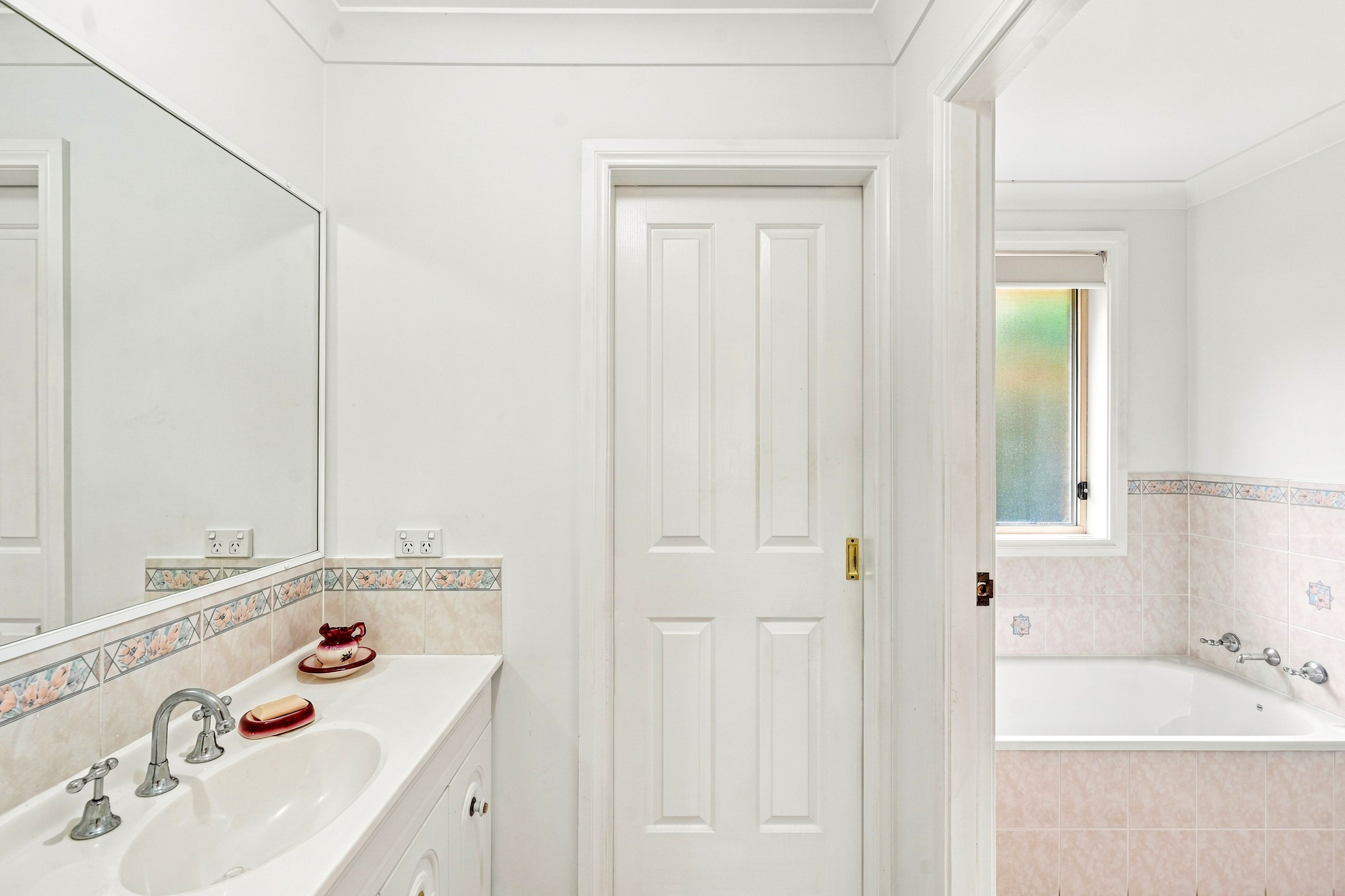 53 Roberta Street — photo 9 of 15