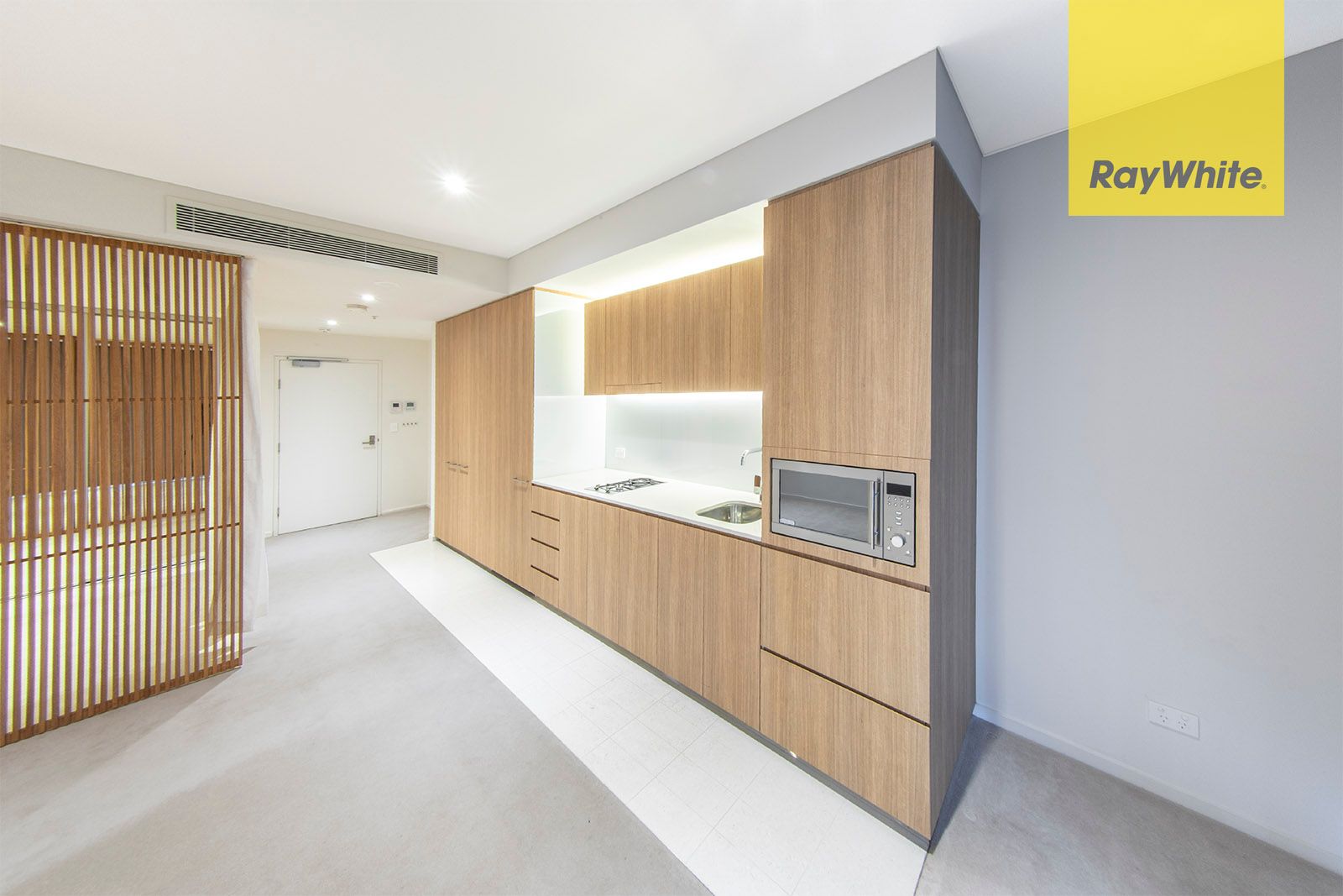 1120/45 Macquarie Street — photo 3 of 14