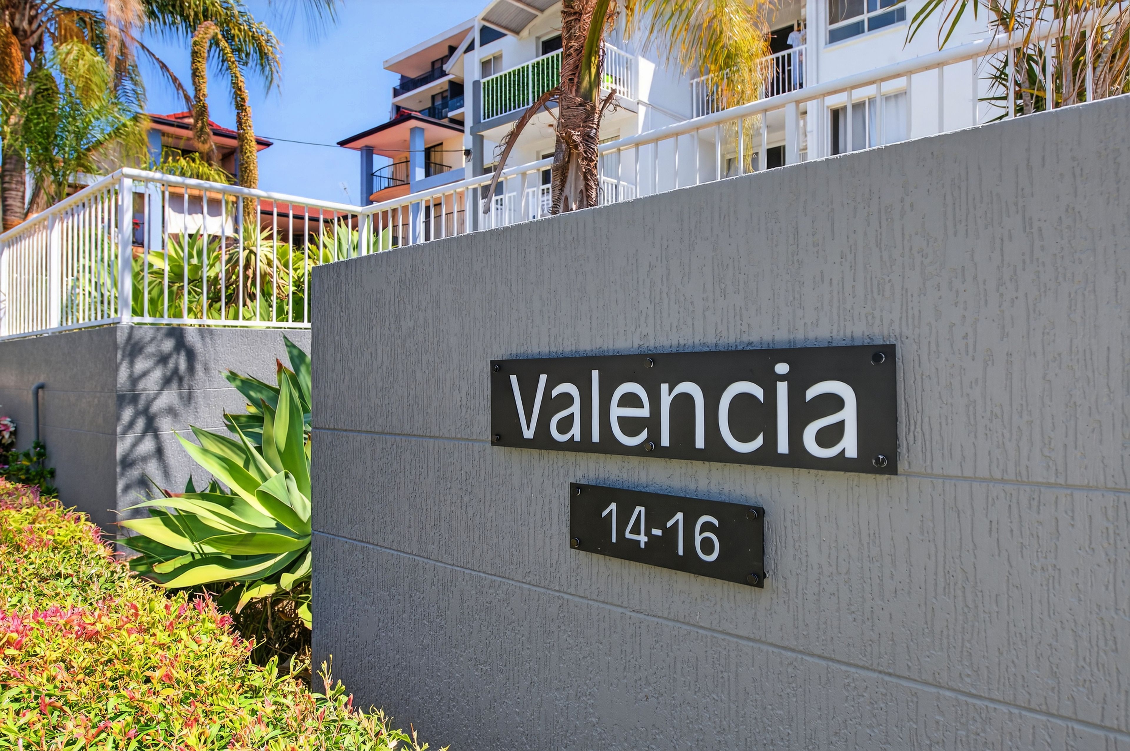 3/14 Darrambal Street, Chevron Island, QLD 4217