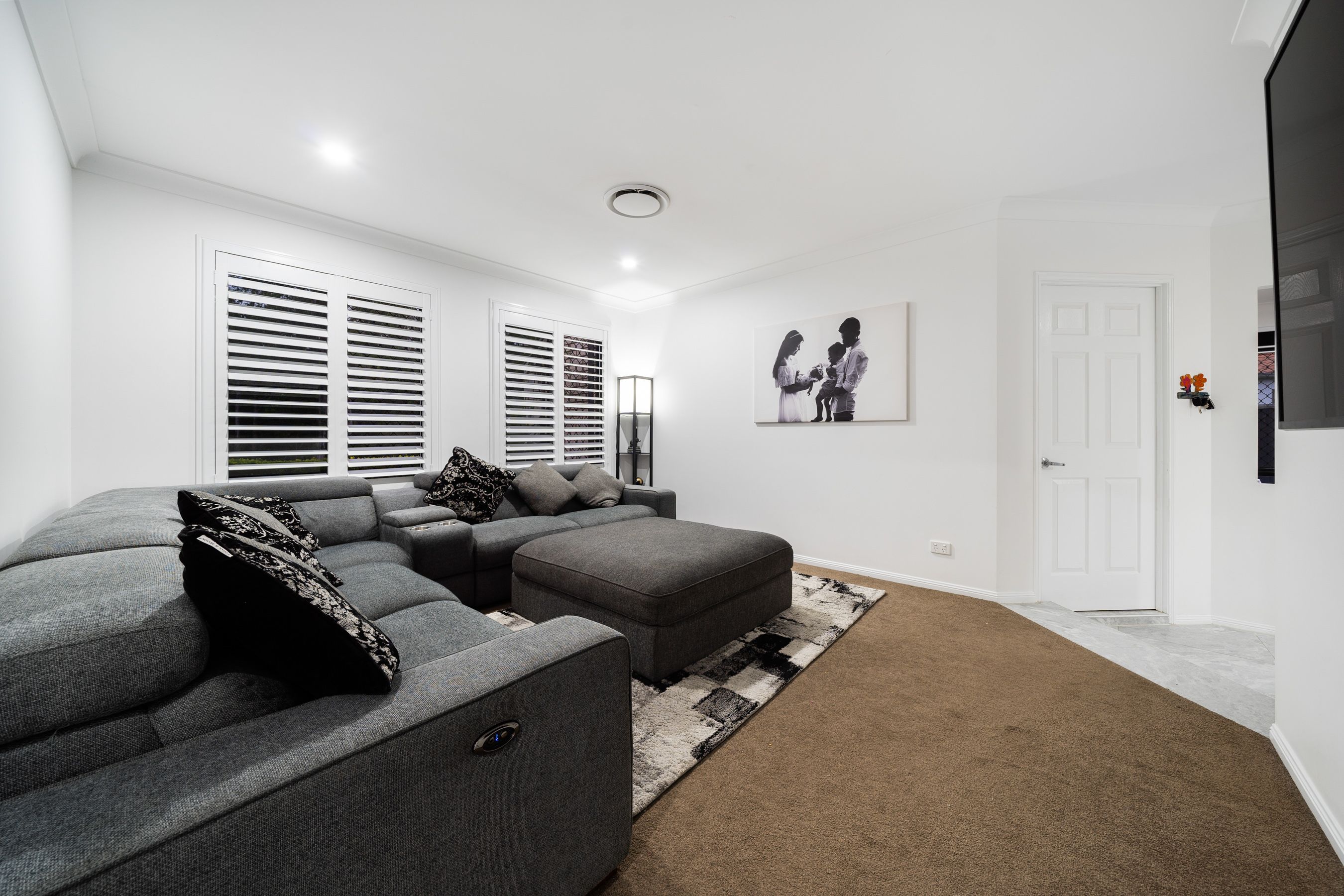 11-13 Blue Wren Place, Heritage Park, QLD 4118