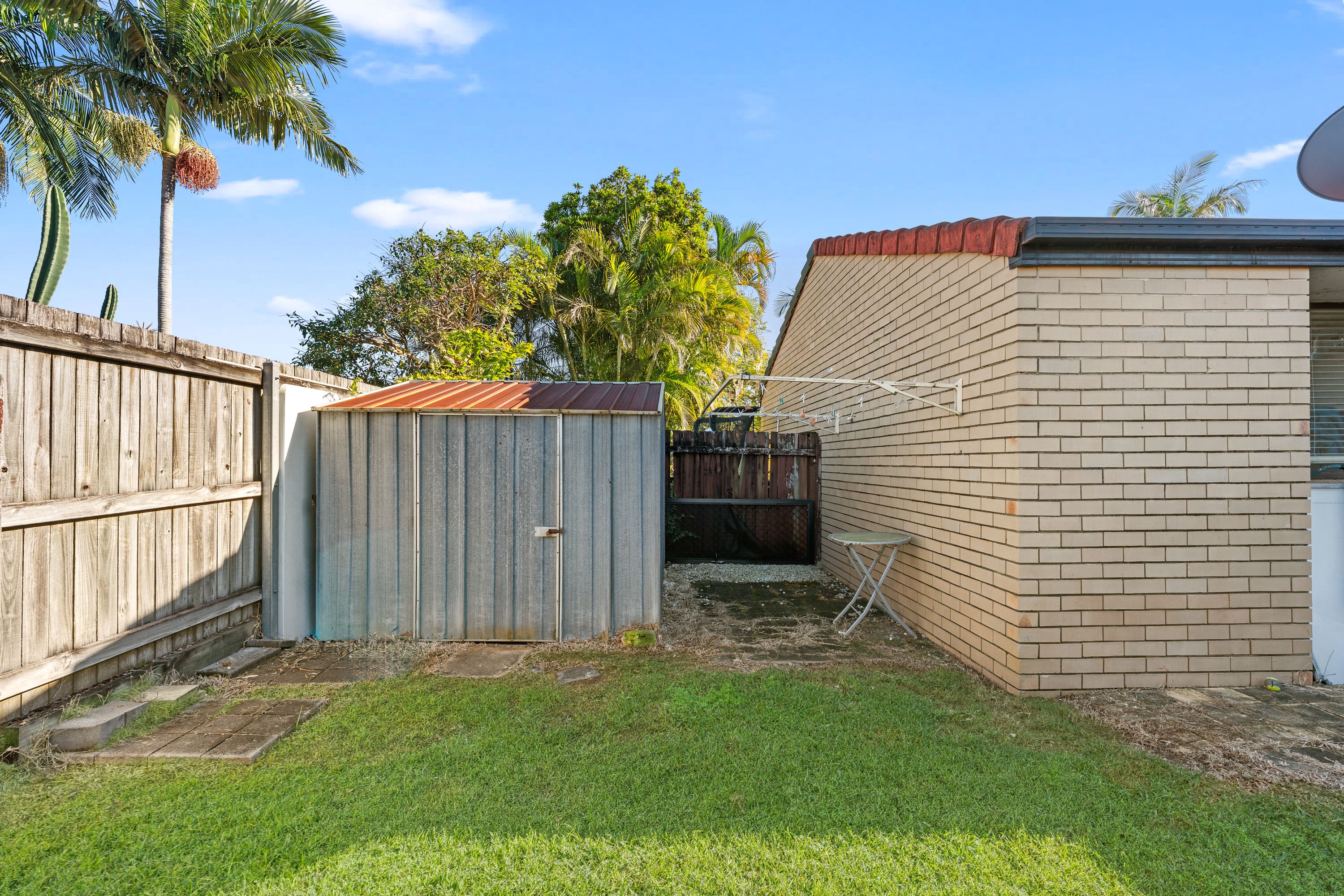 2/5 Inchcape Court — photo 15 of 23