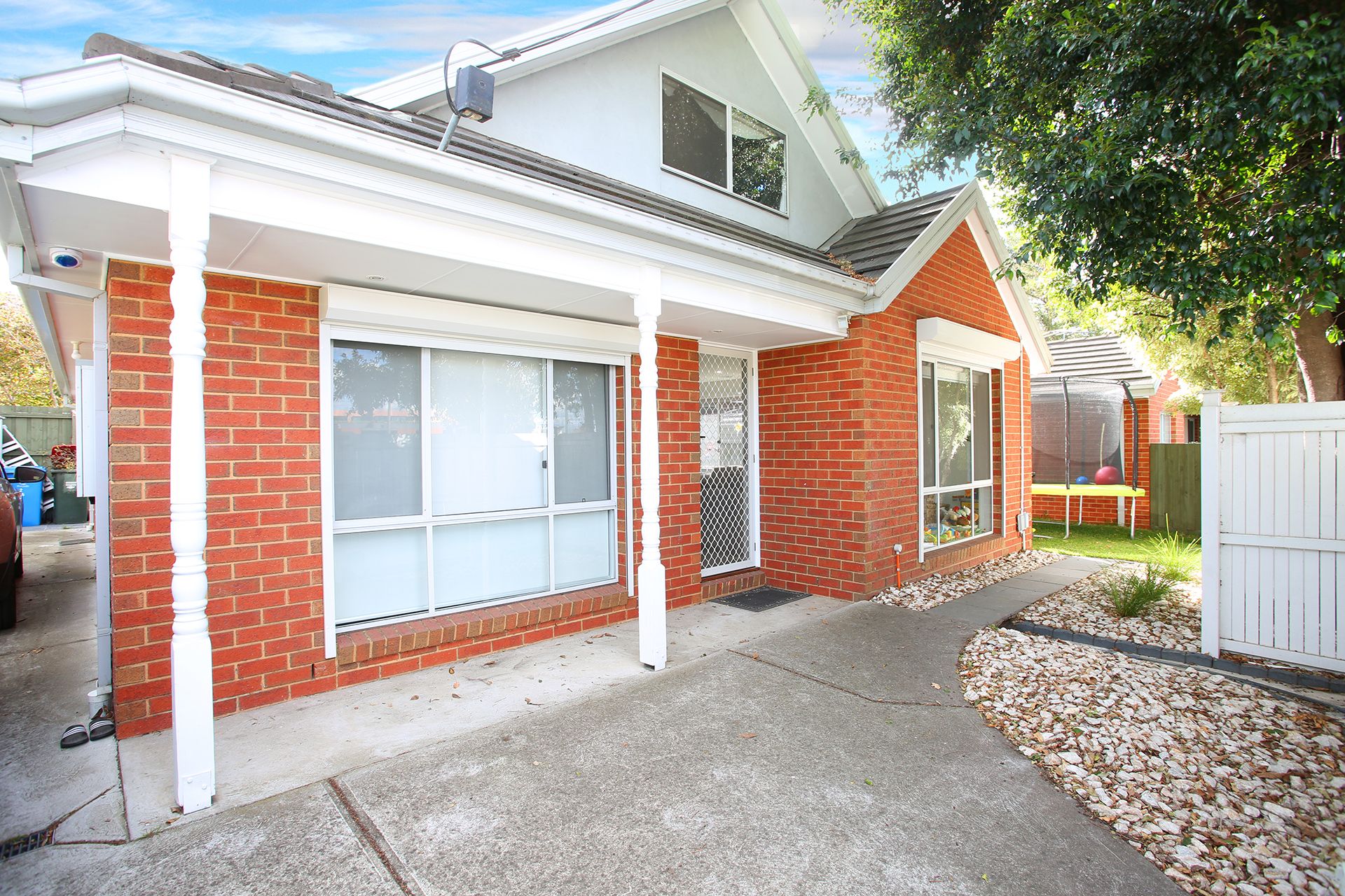 2/34 Churchill Avenue, Cheltenham, VIC 3192
