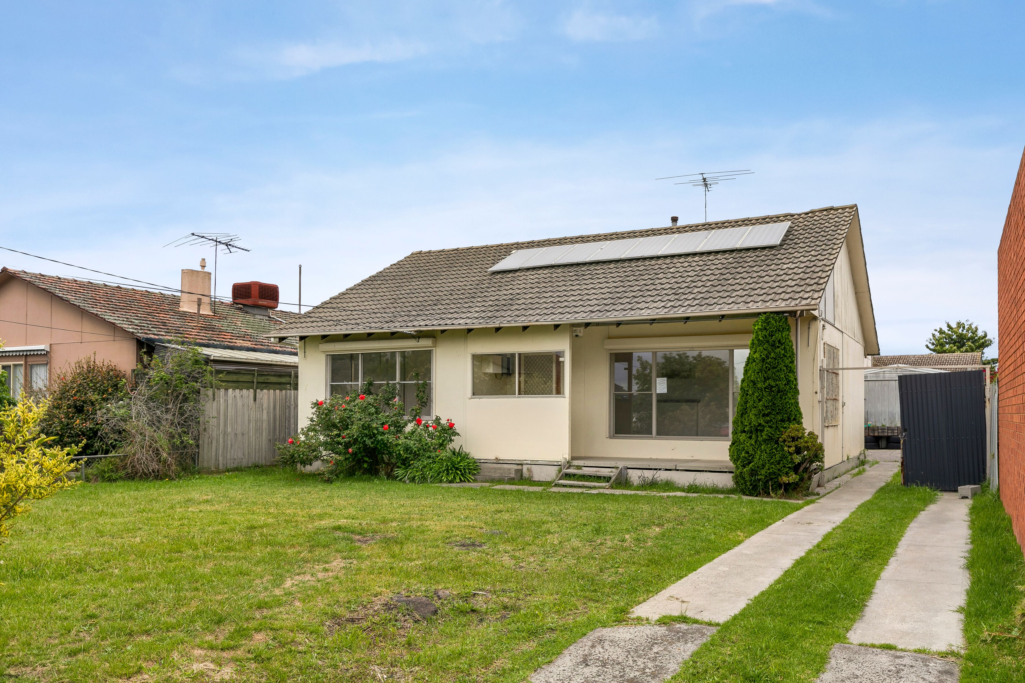 16 Boort Street, Dallas VIC 3047