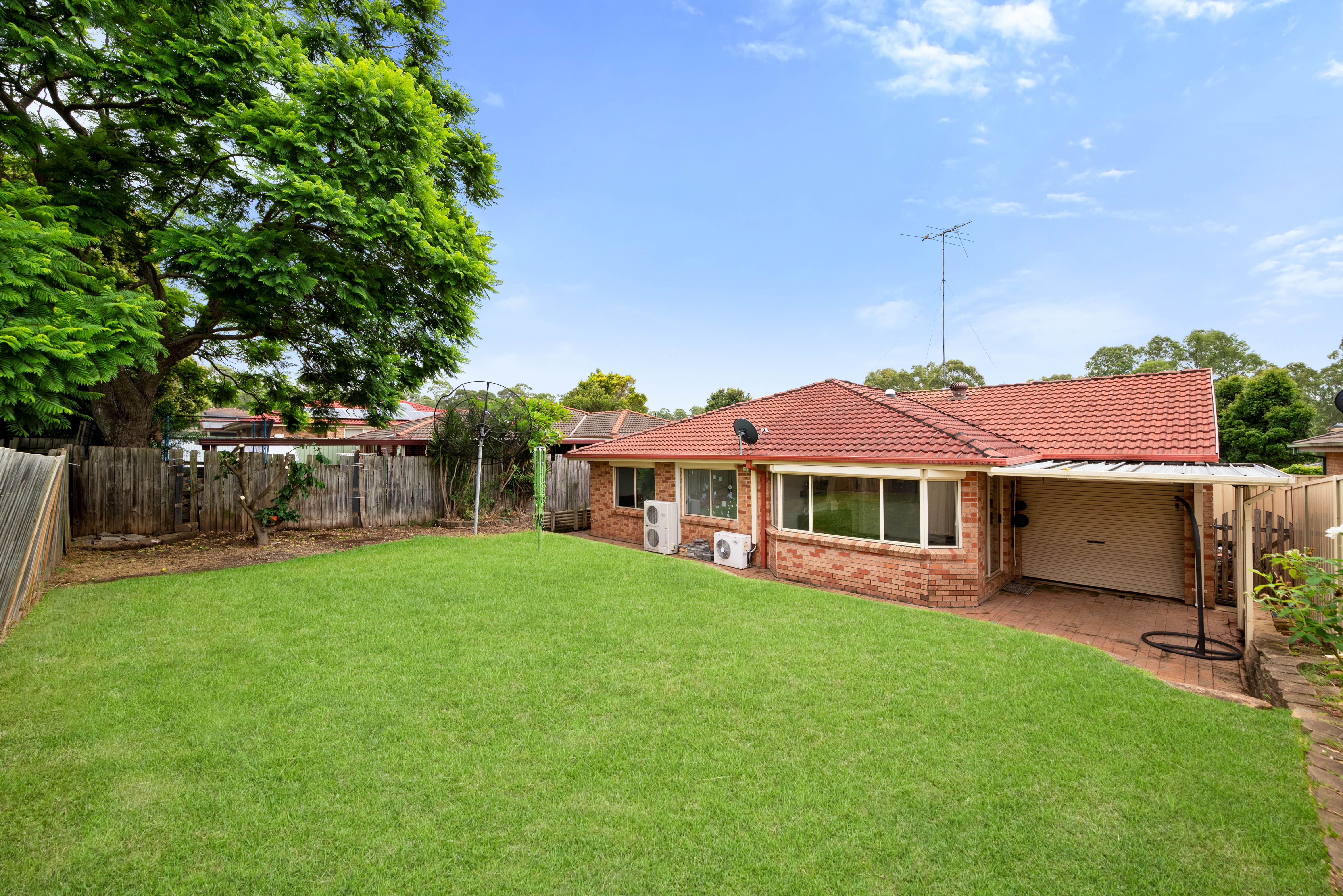 2 Spinosa Place, Glenmore Park, NSW