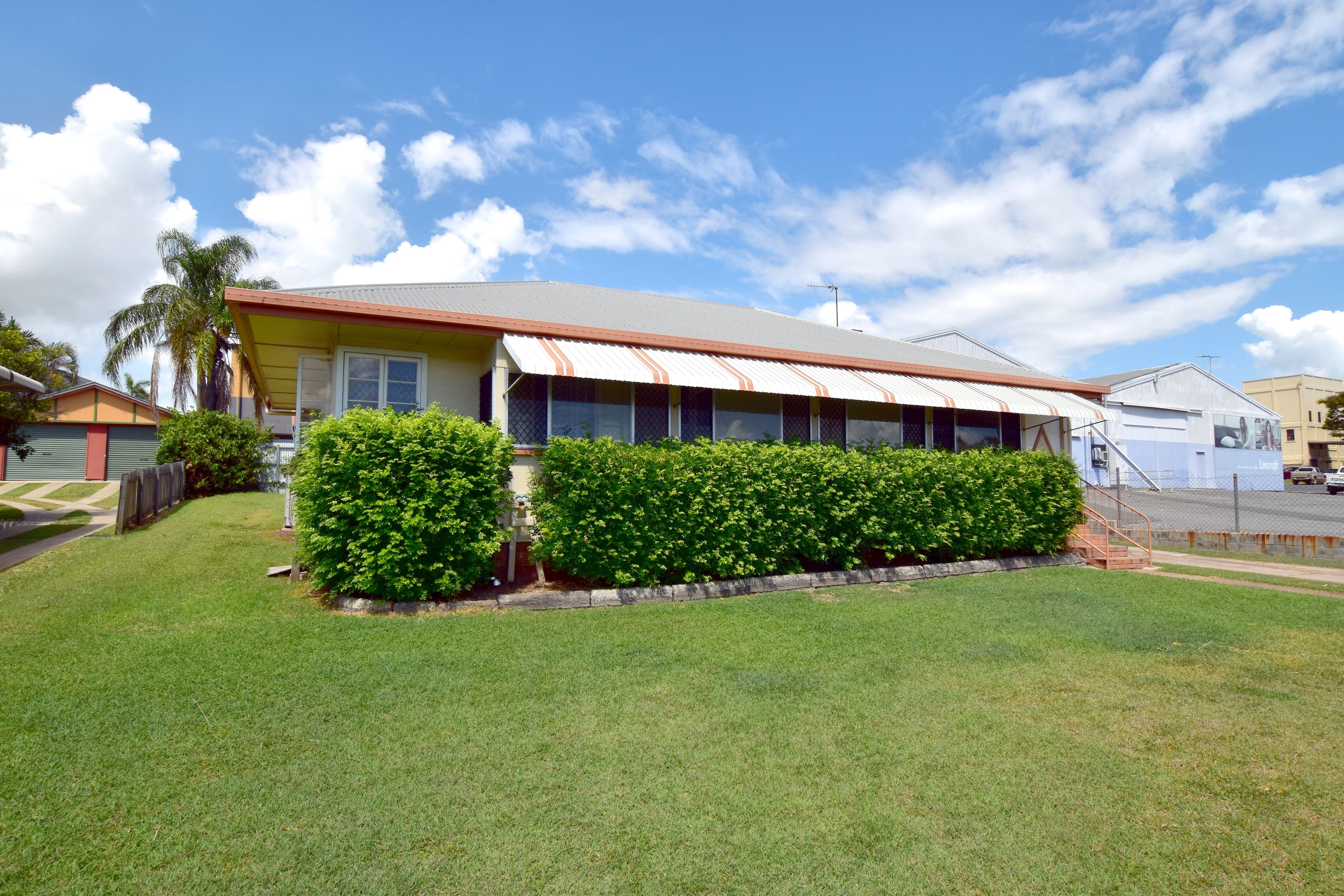 99 Oaka Lane, Gladstone Central, QLD 4680