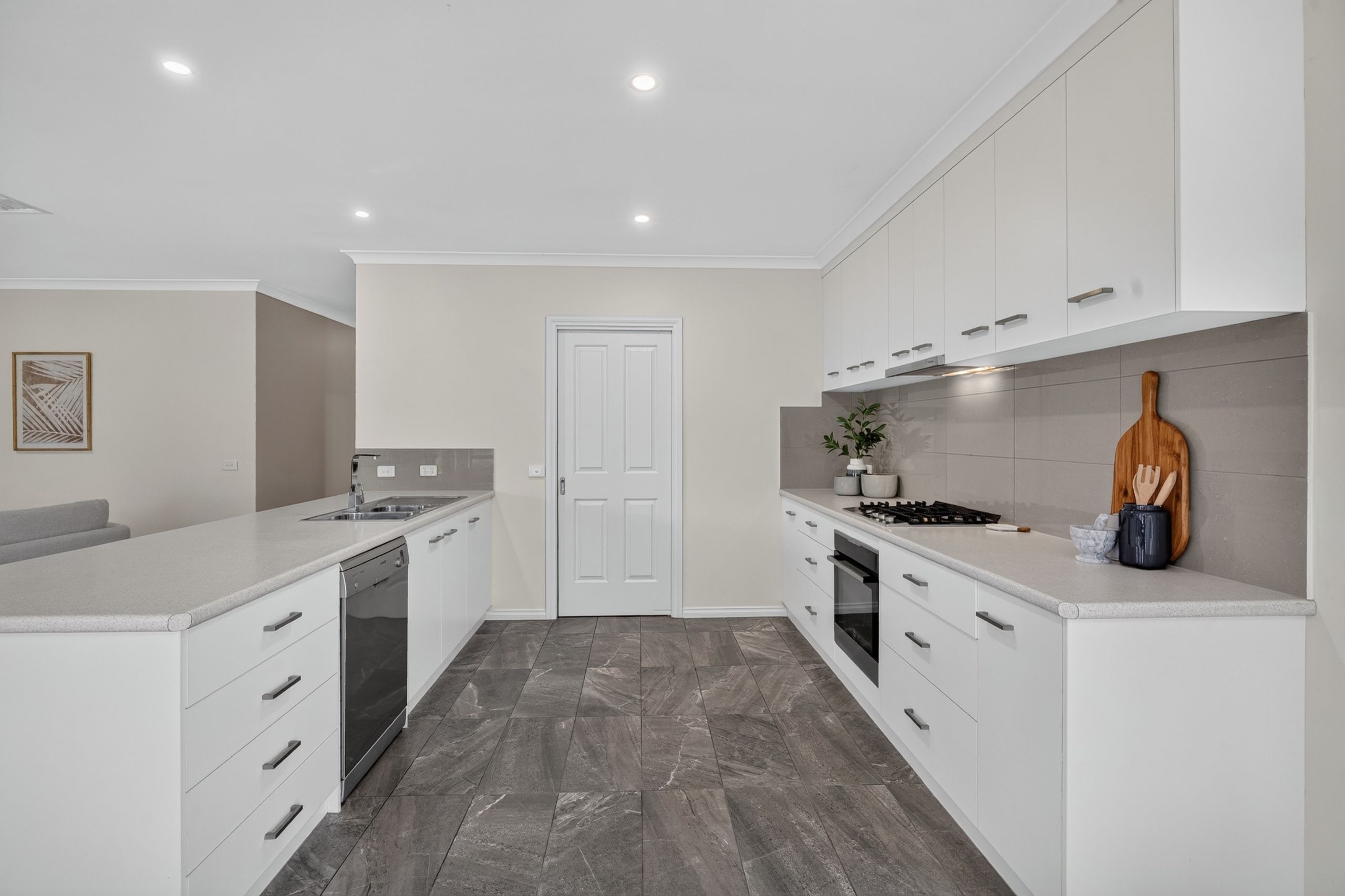 15 Swallow Street, Thurgoona, NSW 2640
