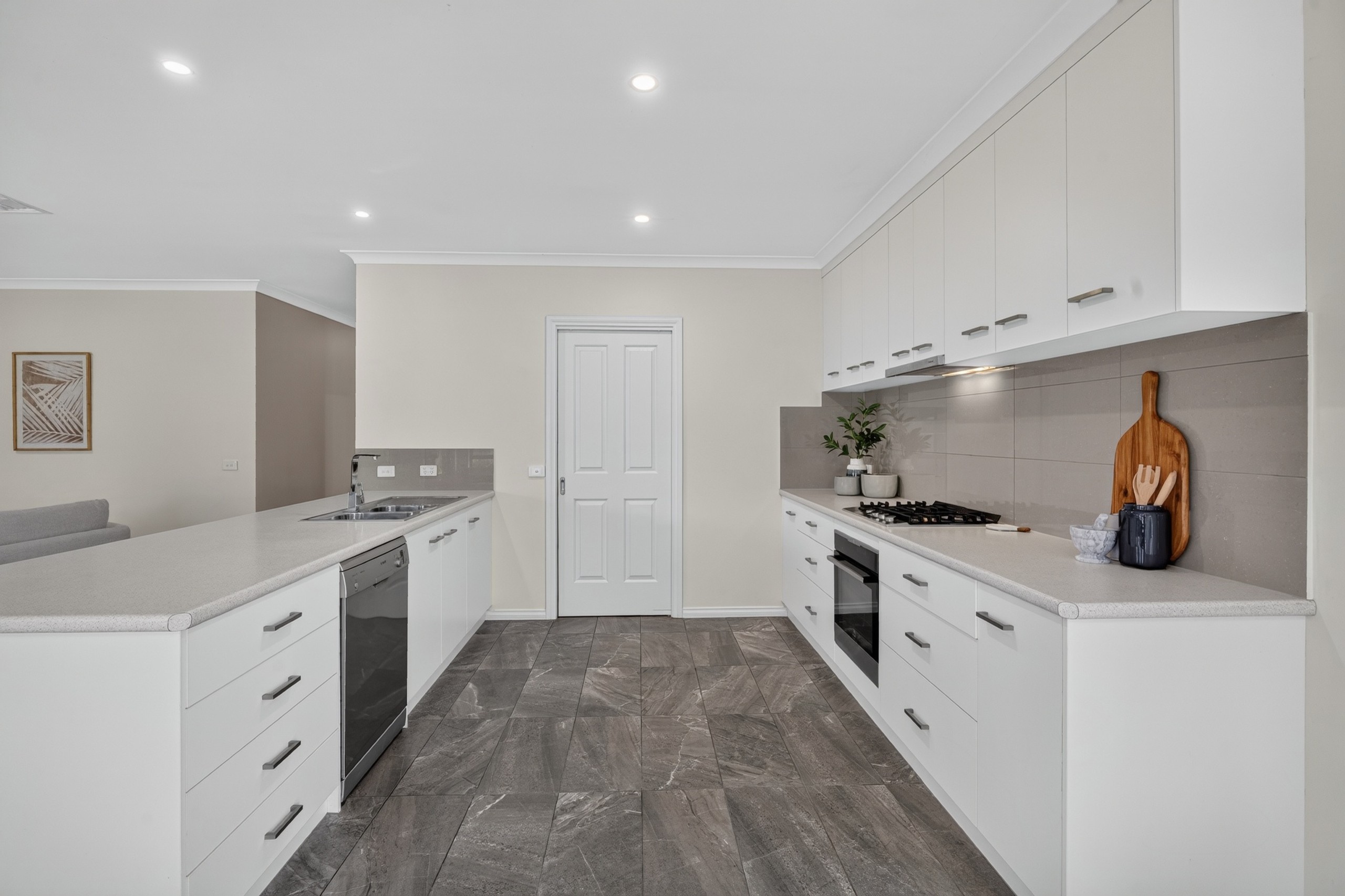 15 Swallow Street, Thurgoona, NSW 2640
