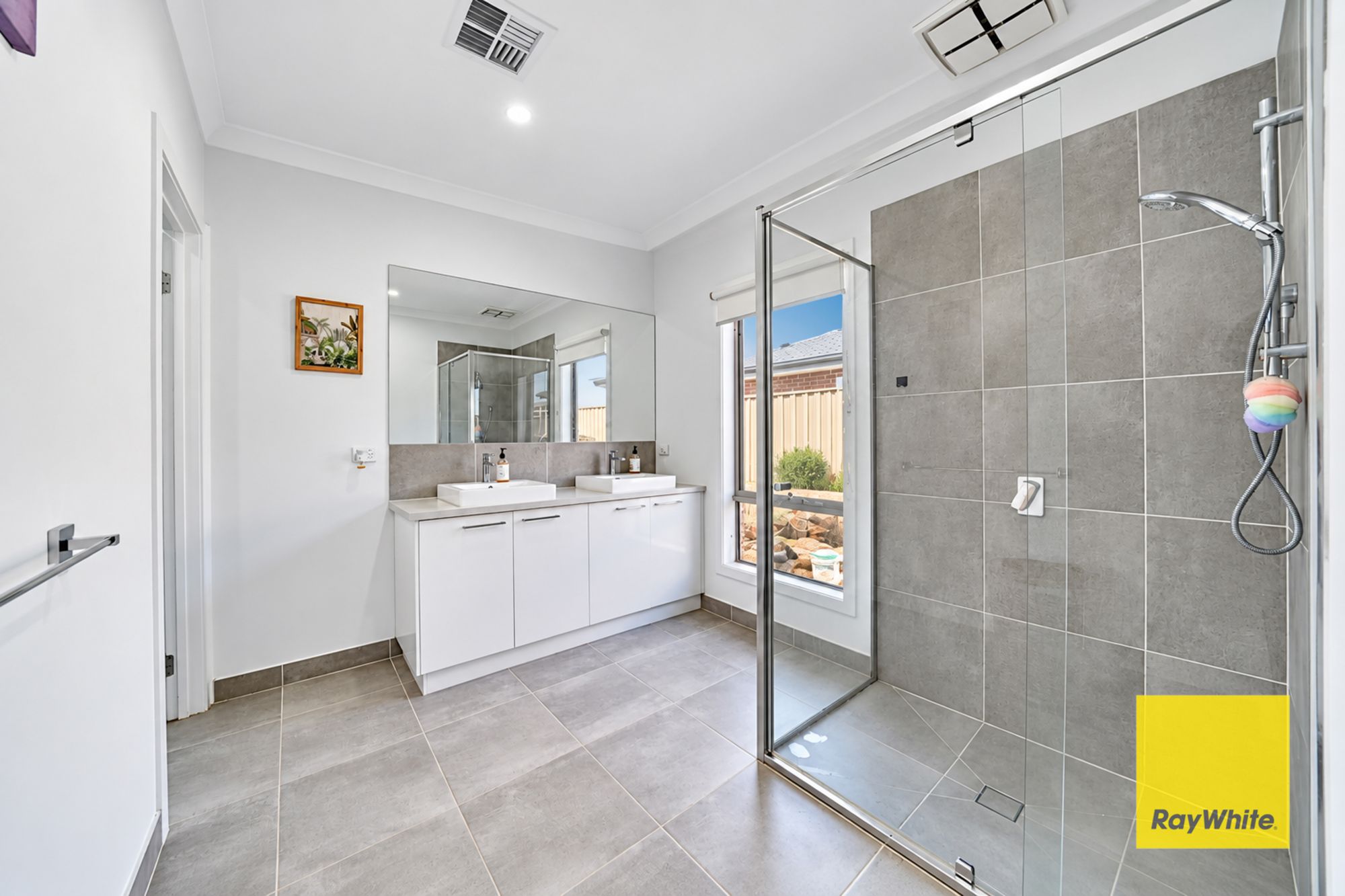 43 Pankina Road — photo 4 of 17
