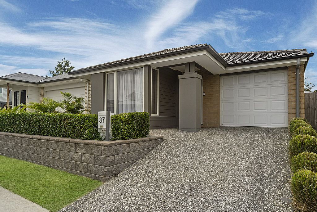 37 Kourounis Street, Logan Reserve QLD 4133