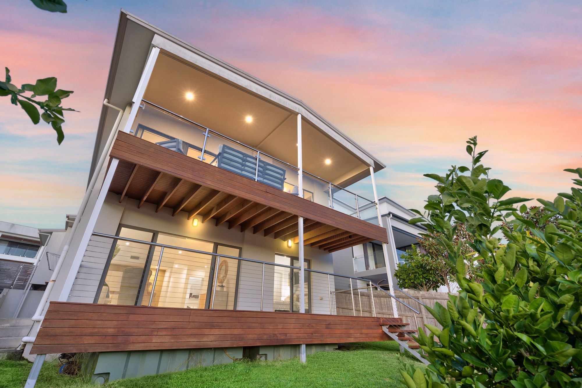 19 Birkenhead Place, Carindale, QLD 4152