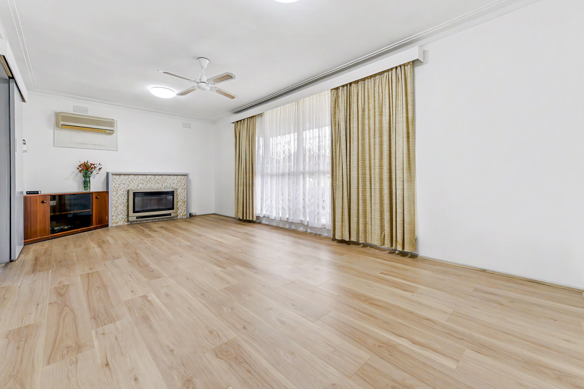 10 Emerald Drive, Springvale, VIC 3171