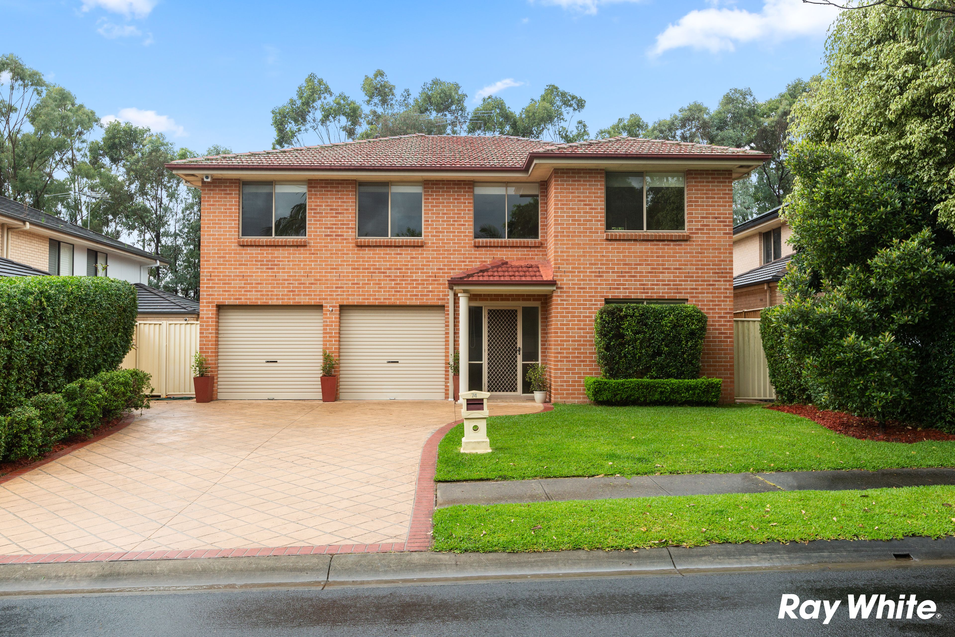74 Sapphire Circuit, Quakers Hill NSW 2763