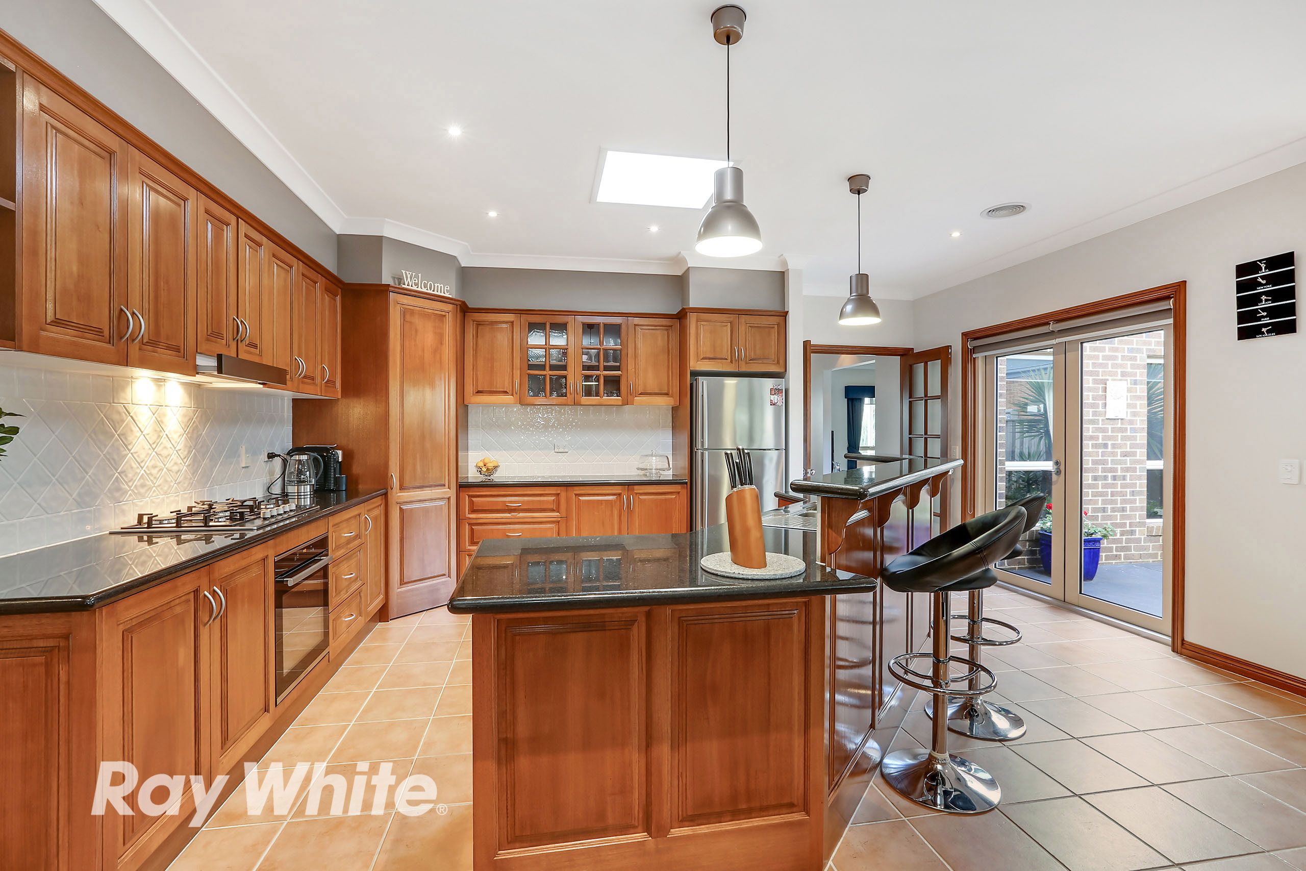 27 Pineview Court, Lara, VIC 3212