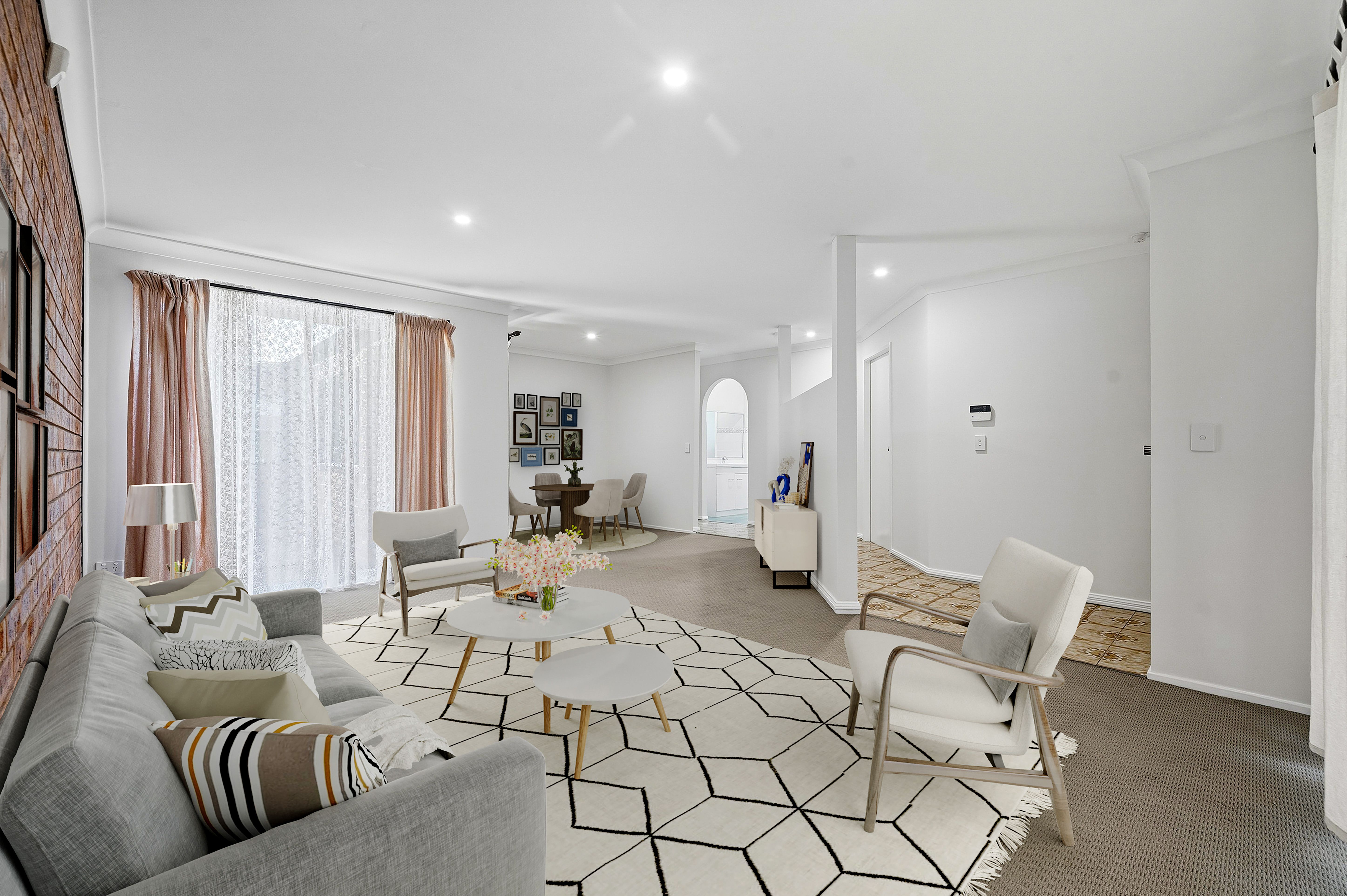 87 Cleopatra Drive, Rosemeadow, NSW 2560