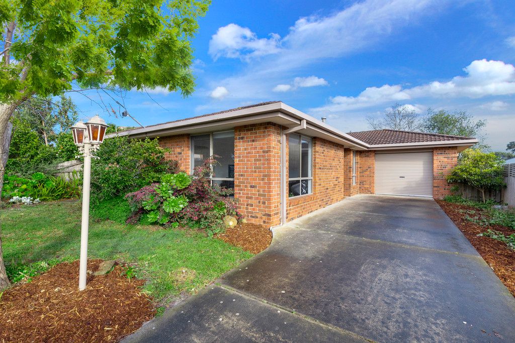 88 Ocean Street, Rosebud VIC 3939