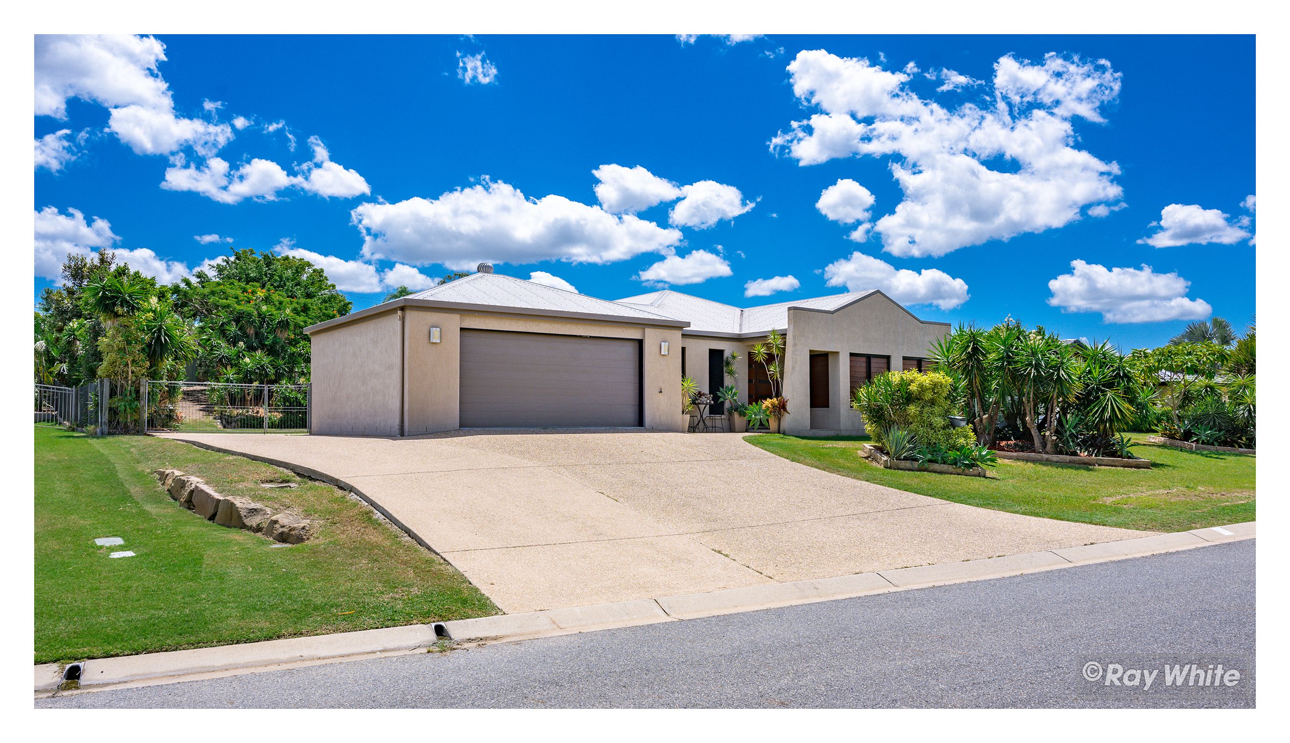 24 Goldfinch Drive, Parkhurst, QLD 4702