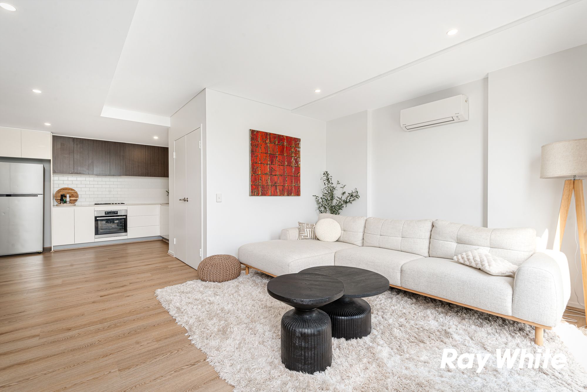 5/6 Bingham Street — photo 3 of 9