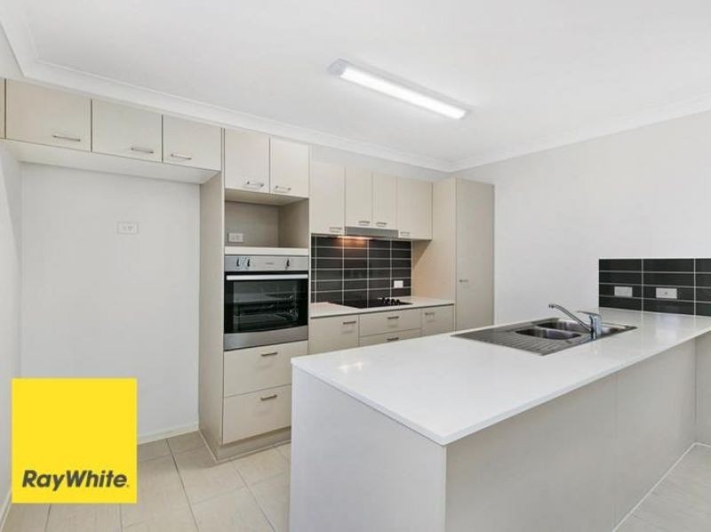 91 Bankswood Drive, Redland Bay, QLD 4165